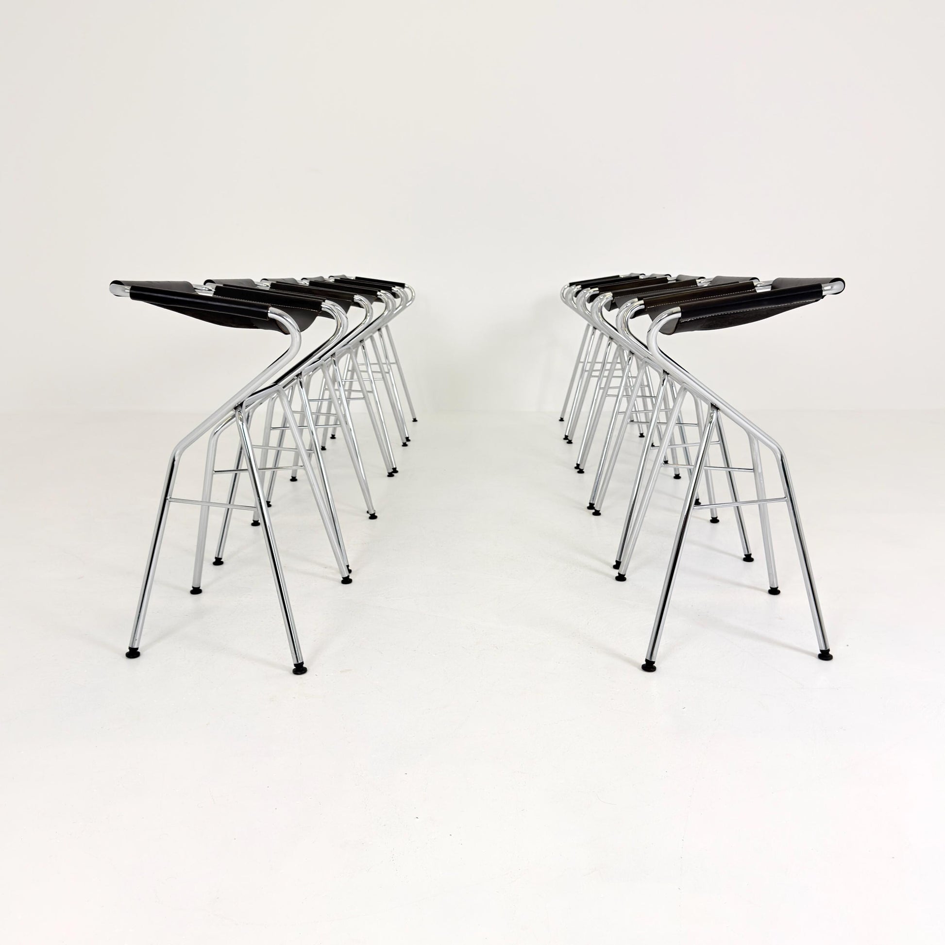 Set of 4 Lammhults Rider Bar Stools by Anna von Schewen and Björn Dahlström Swedish Design Black 2000s