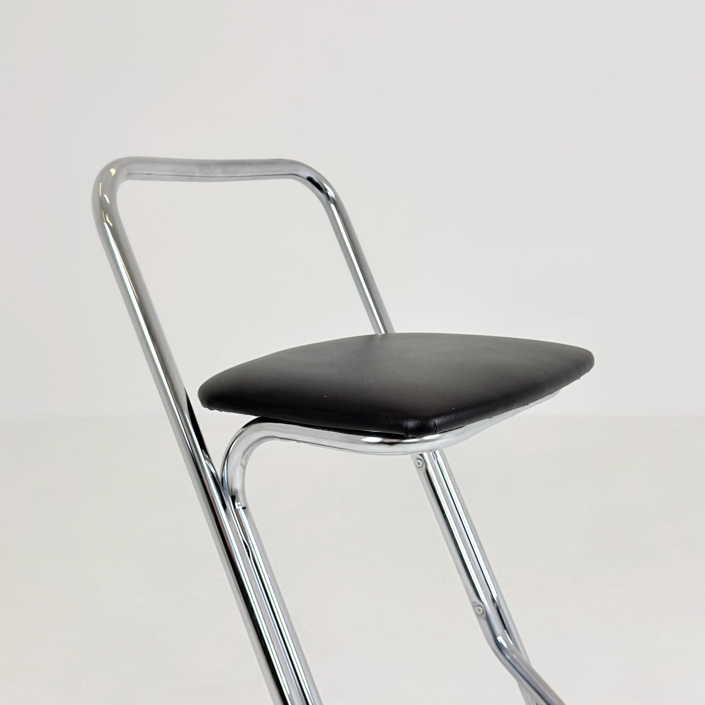 Mid-Century Italian Bar Stool | Chrome Tubular Steel & Black Faux Leather | 1980s Italy