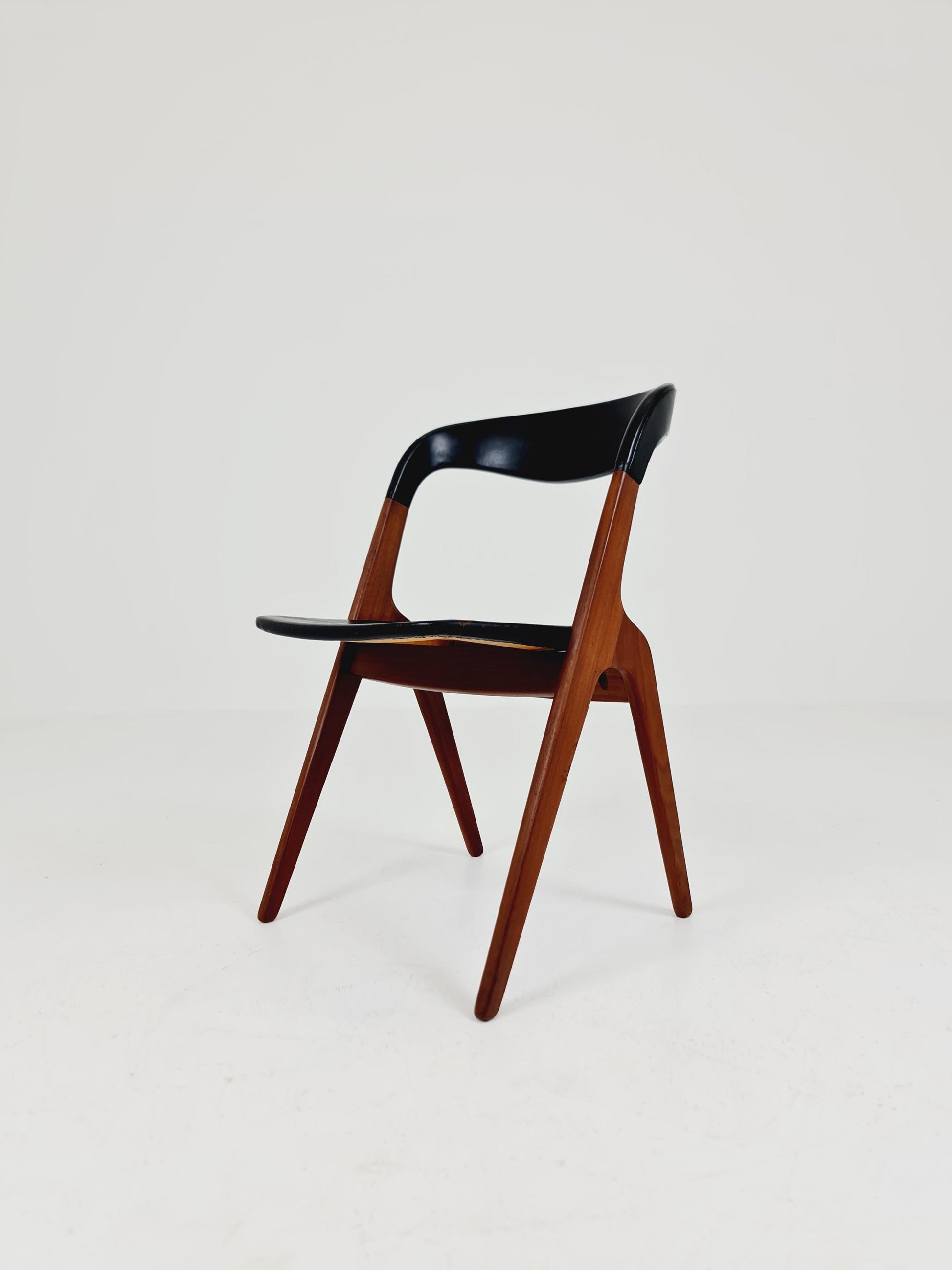 Vintage Danish teak "sonja"chair by johannes Andersen for Vamo ,Sönderborg Denmark , 1960s,
