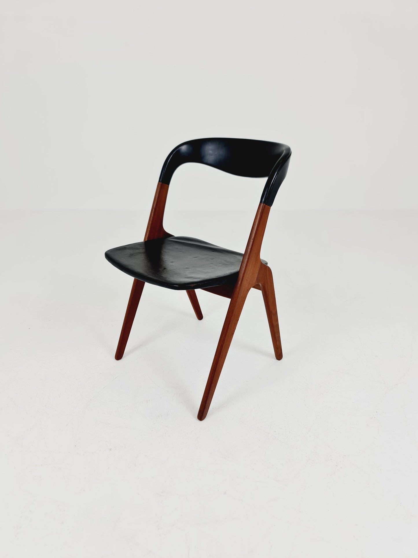 Vintage Danish teak "sonja"chair by johannes Andersen for Vamo ,Sönderborg Denmark , 1960s,
