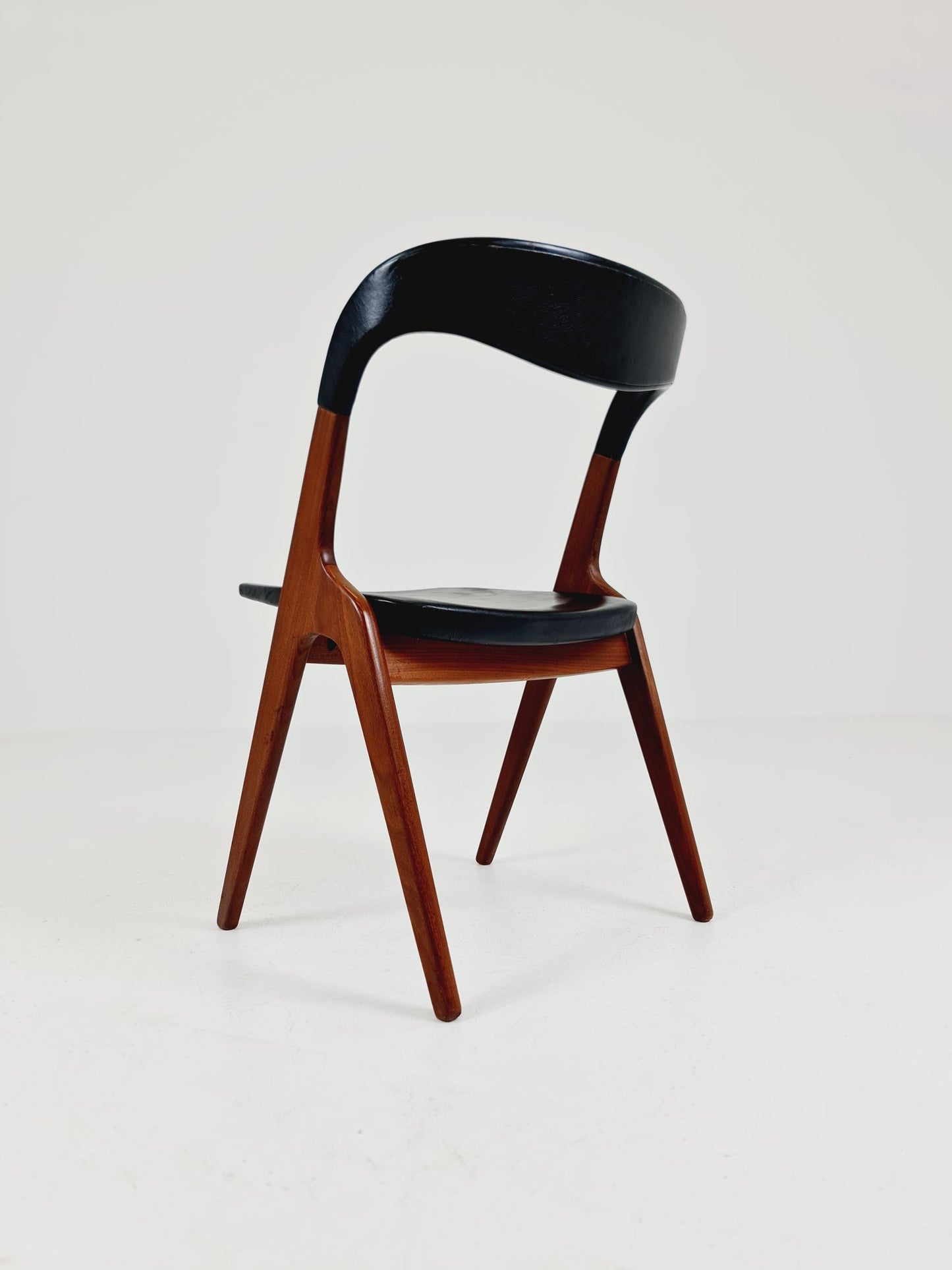 Vintage Danish teak "sonja"chair by johannes Andersen for Vamo ,Sönderborg Denmark , 1960s,