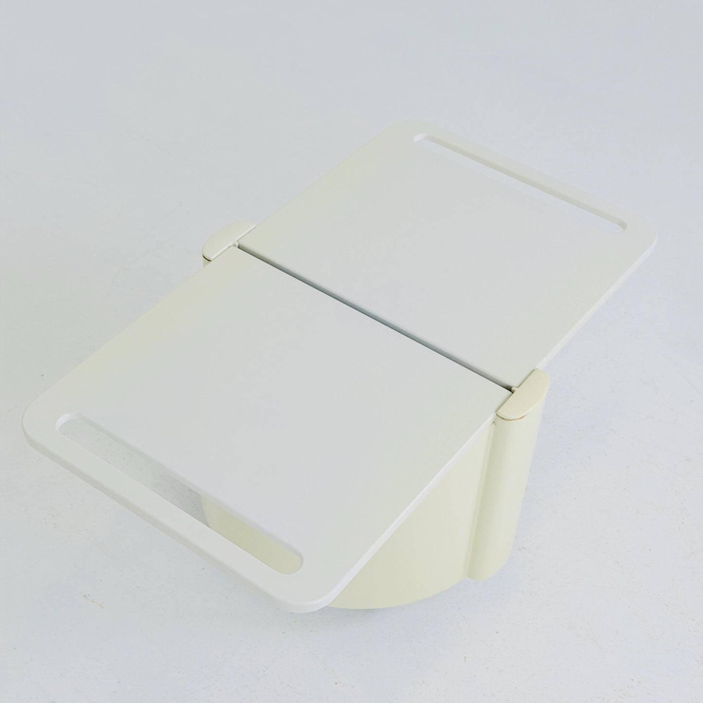 Mid century Livia Castelli Mobile Bar & Serving Trolley | FAIN Italy | Off-White ABS Plastic Italy 1970s