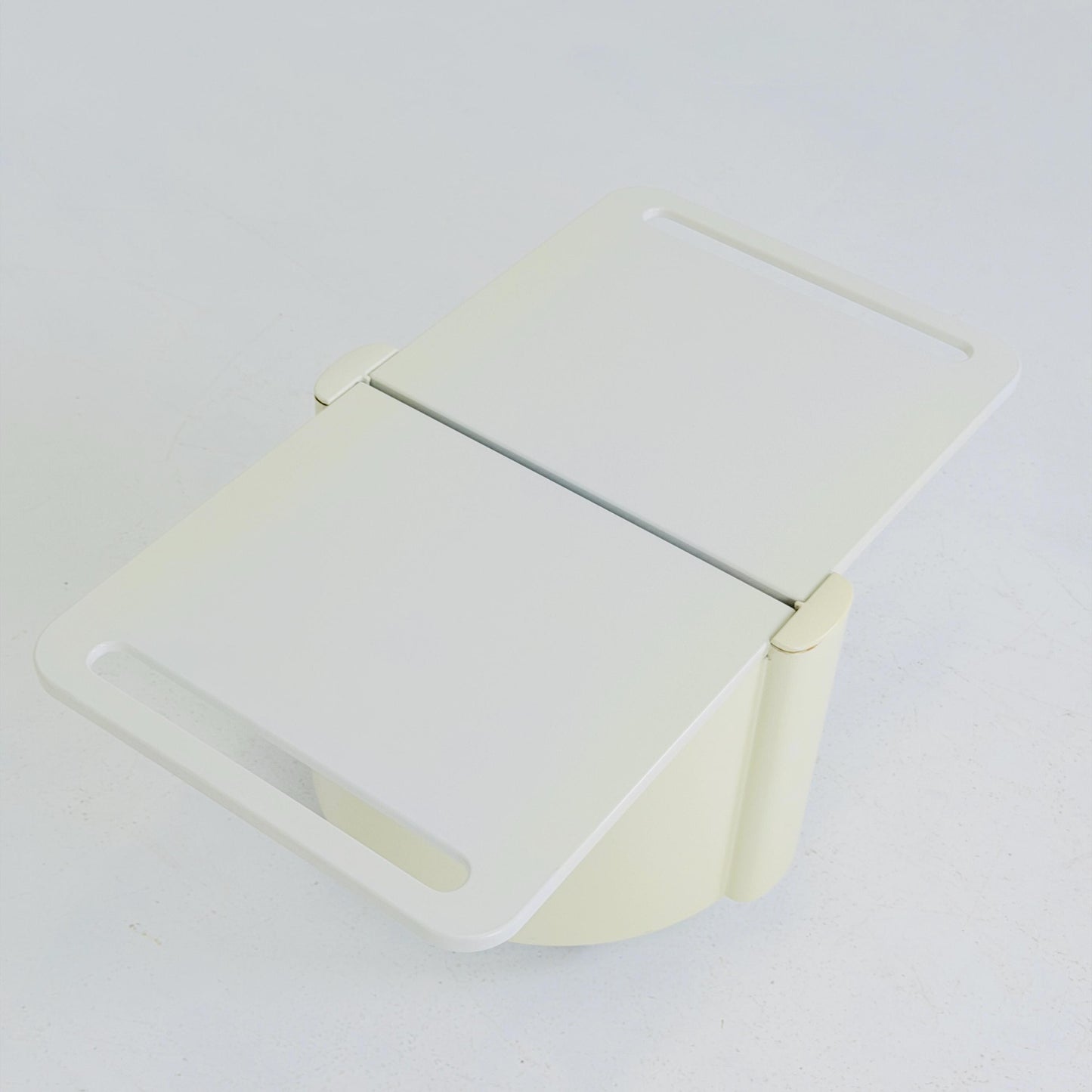 Mid century Livia Castelli Mobile Bar & Serving Trolley | FAIN Italy | Off-White ABS Plastic Italy 1970s