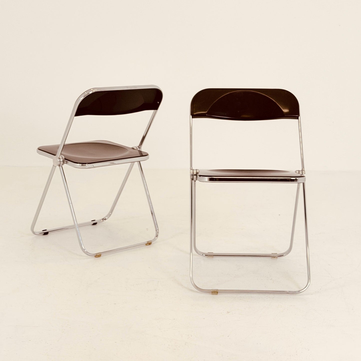 Set of 2 vintage Italian Plia Folding Chairs by Giancarlo Piretti for Castelli, 1970s