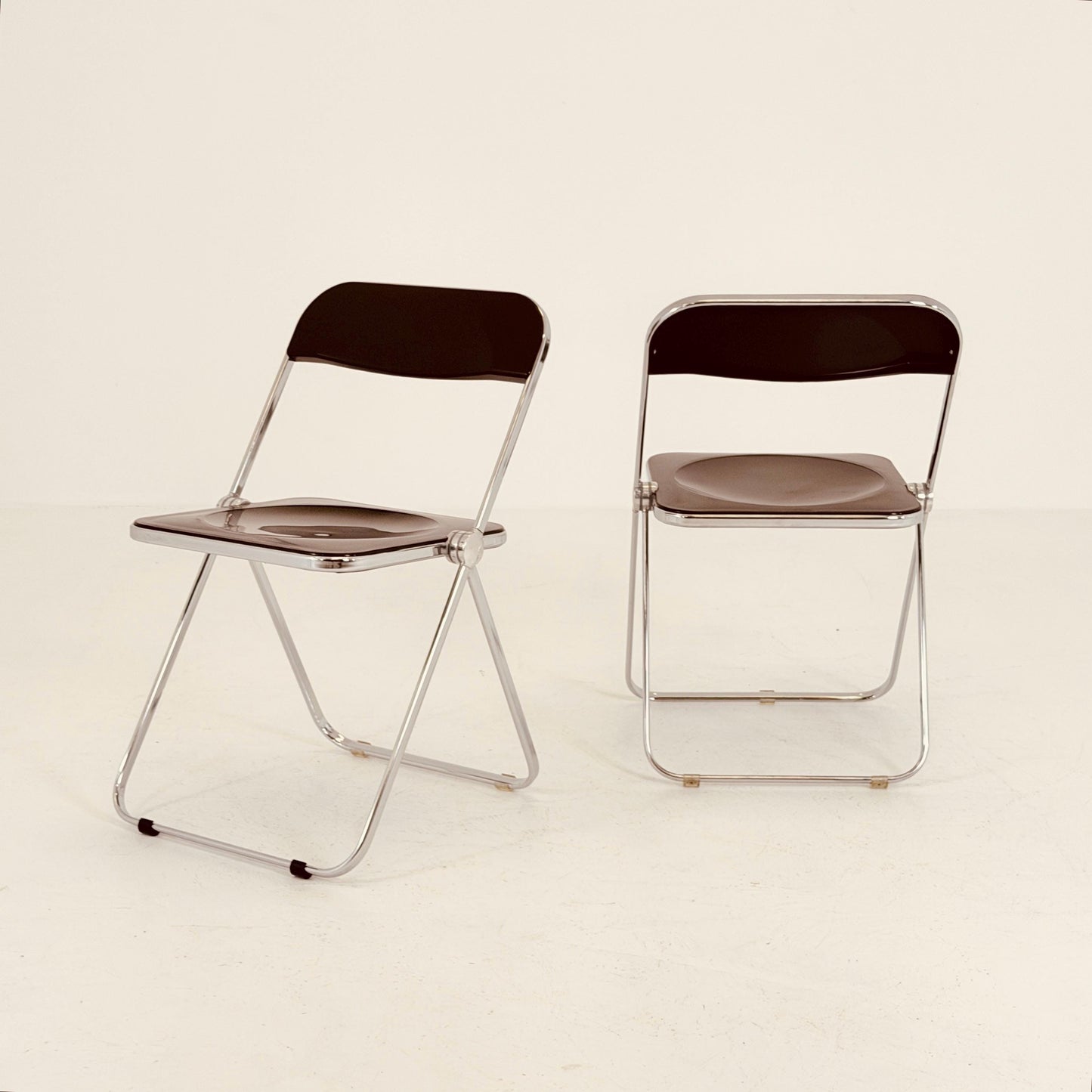 Set of 2 vintage Italian Plia Folding Chairs by Giancarlo Piretti for Castelli, 1970s