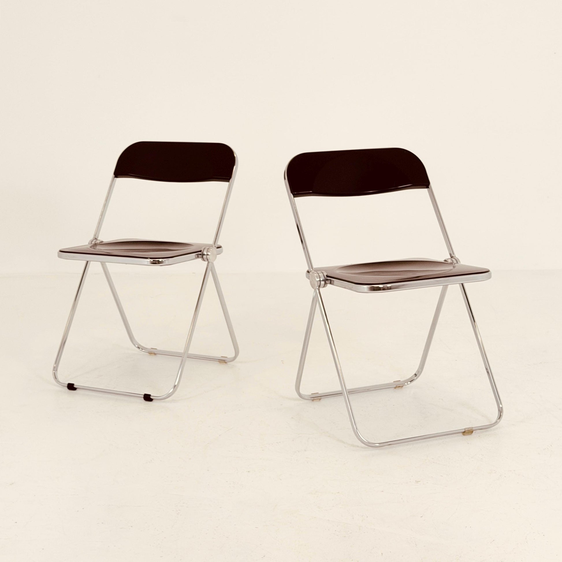 Set of 2 vintage Italian Plia Folding Chairs by Giancarlo Piretti for Castelli, 1970s