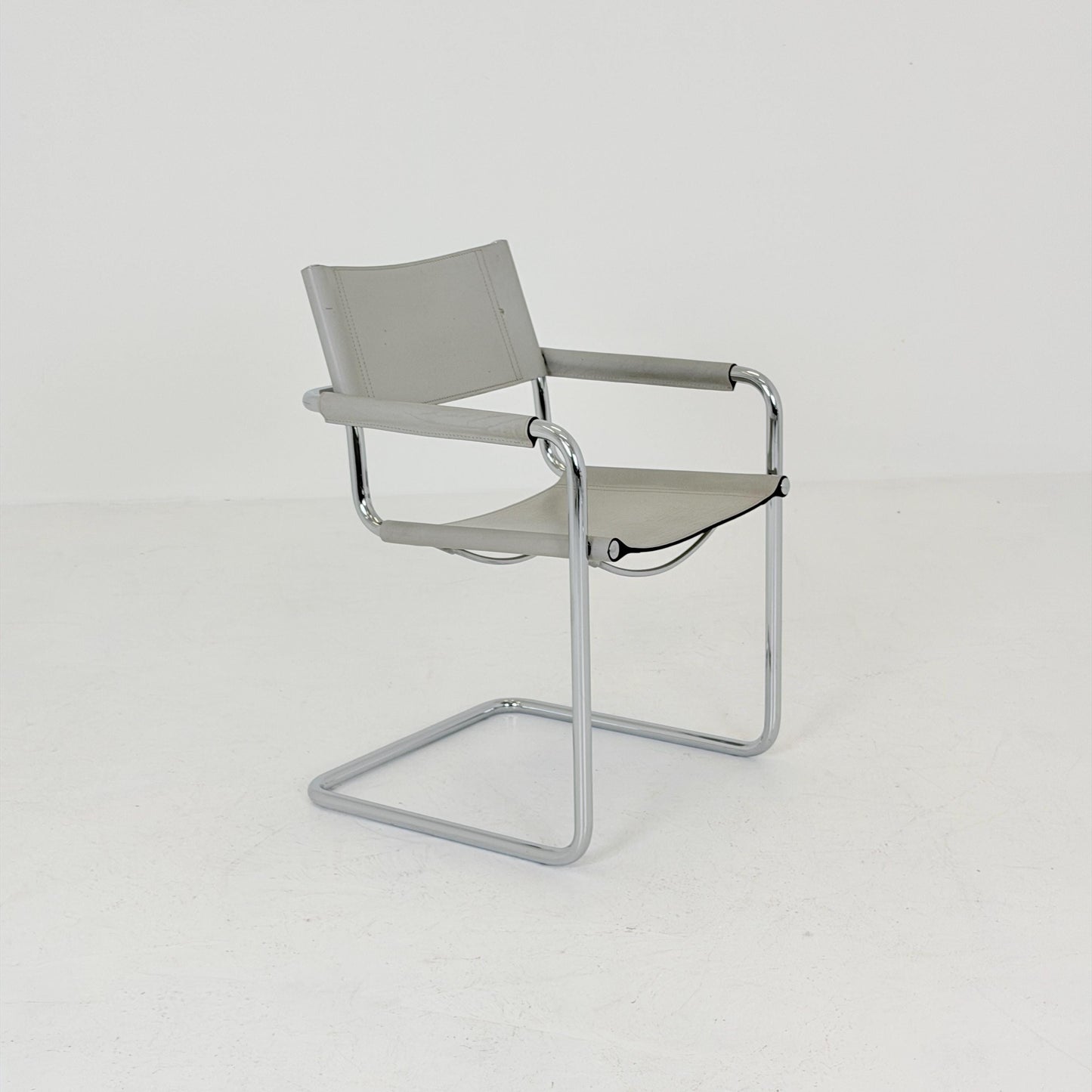 1 of 3 Mid century Bauhaus Matteo Grassi MG5 Cantilever Armchairs by Mart Stam, Italy, 1980s – Model B34
