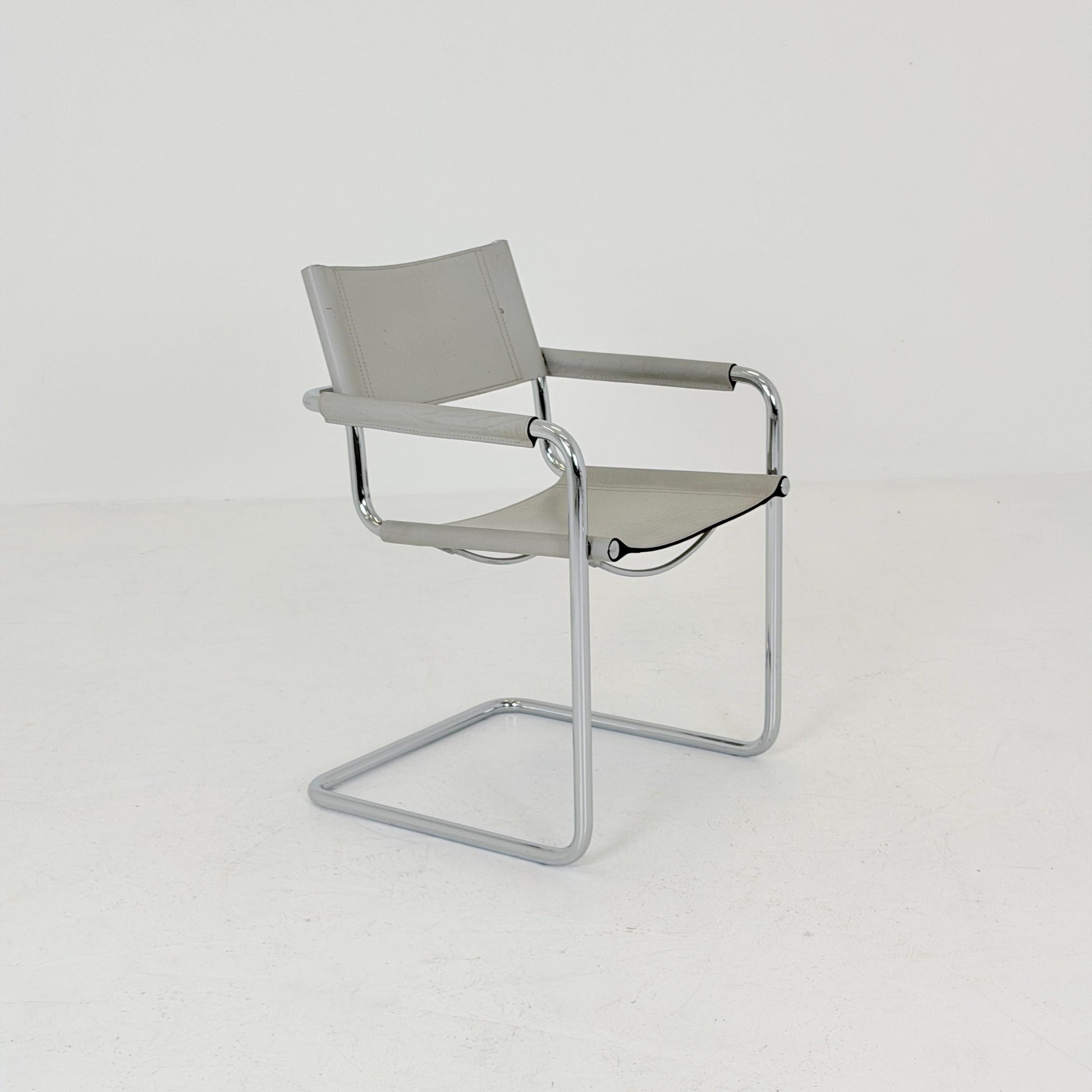 1 of 3 Mid century Bauhaus Matteo Grassi MG5 Cantilever Armchairs by Mart Stam, Italy, 1980s – Model B34