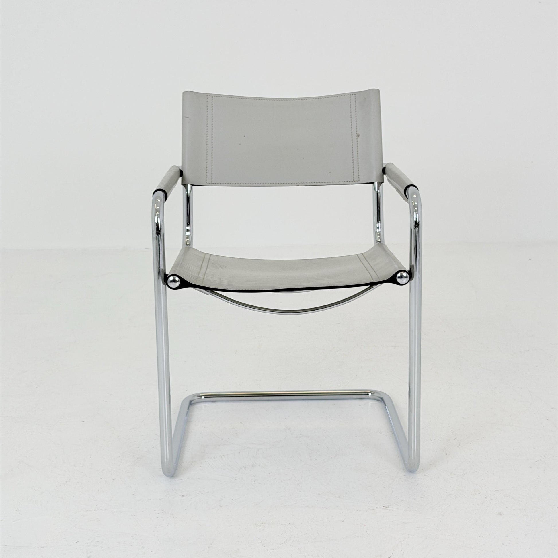 1 of 3 Mid century Bauhaus Matteo Grassi MG5 Cantilever Armchairs by Mart Stam, Italy, 1980s – Model B34