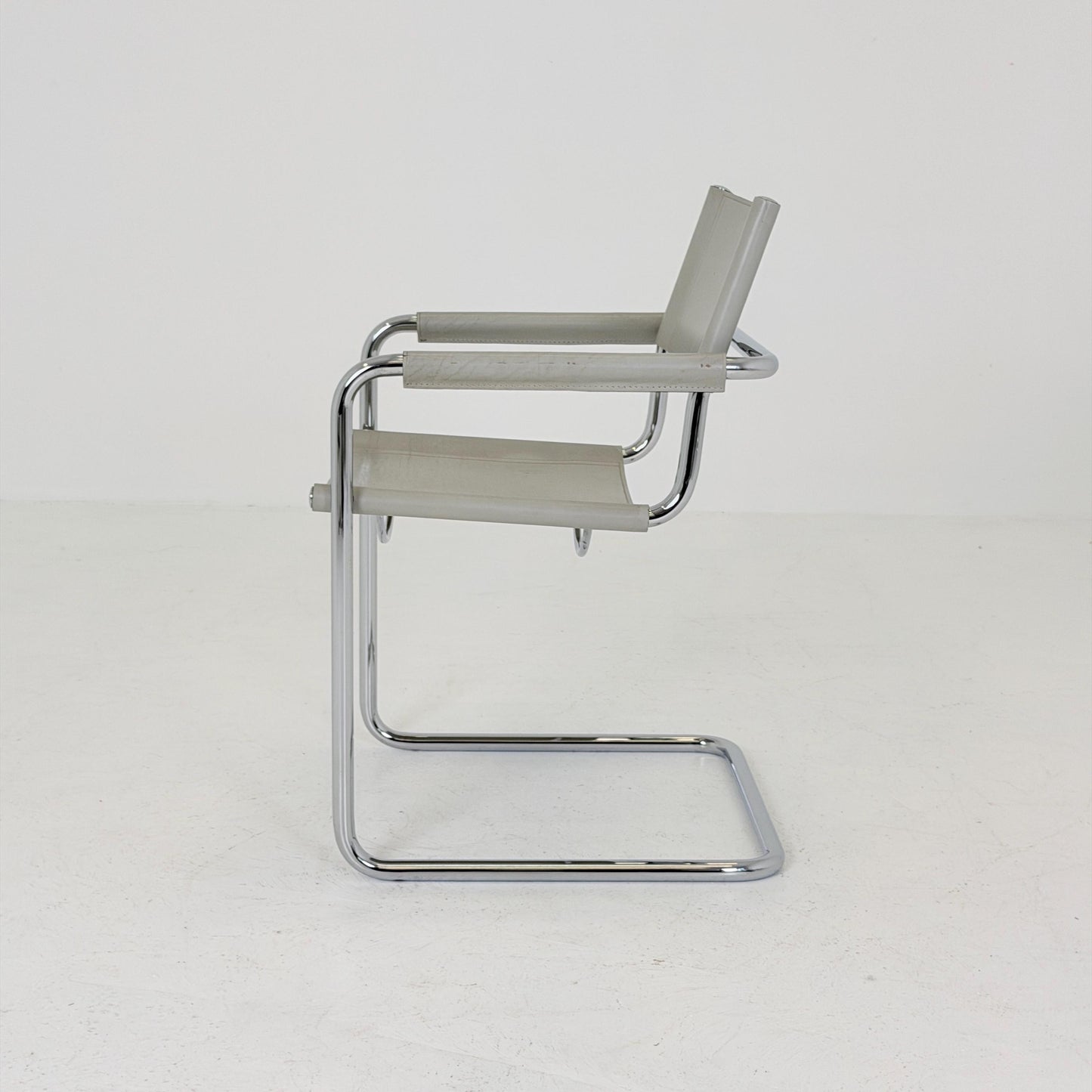 1 of 3 Mid century Bauhaus Matteo Grassi MG5 Cantilever Armchairs by Mart Stam, Italy, 1980s – Model B34