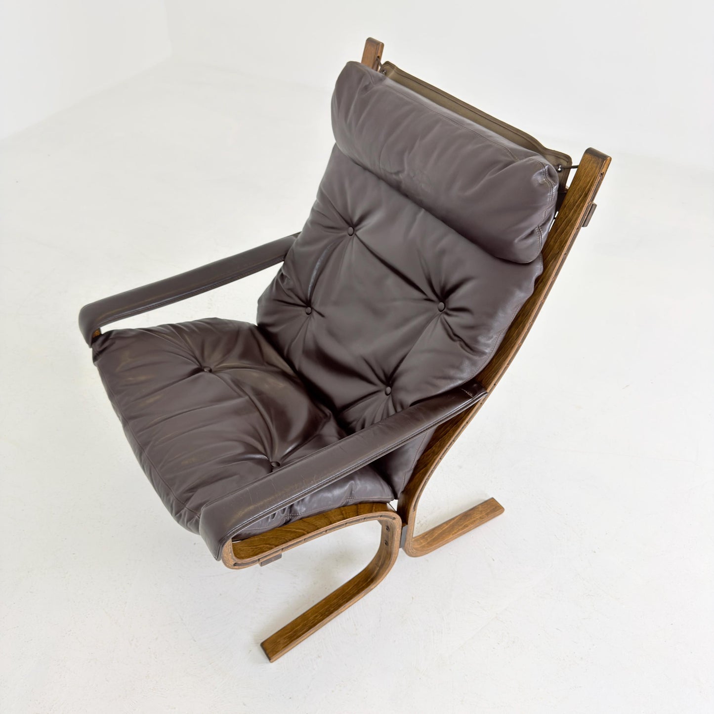Mid century Ingmar Relling Danish Modern Siesta brown leather Chair with High Back and Armrests from Westnofa Norway 1960s