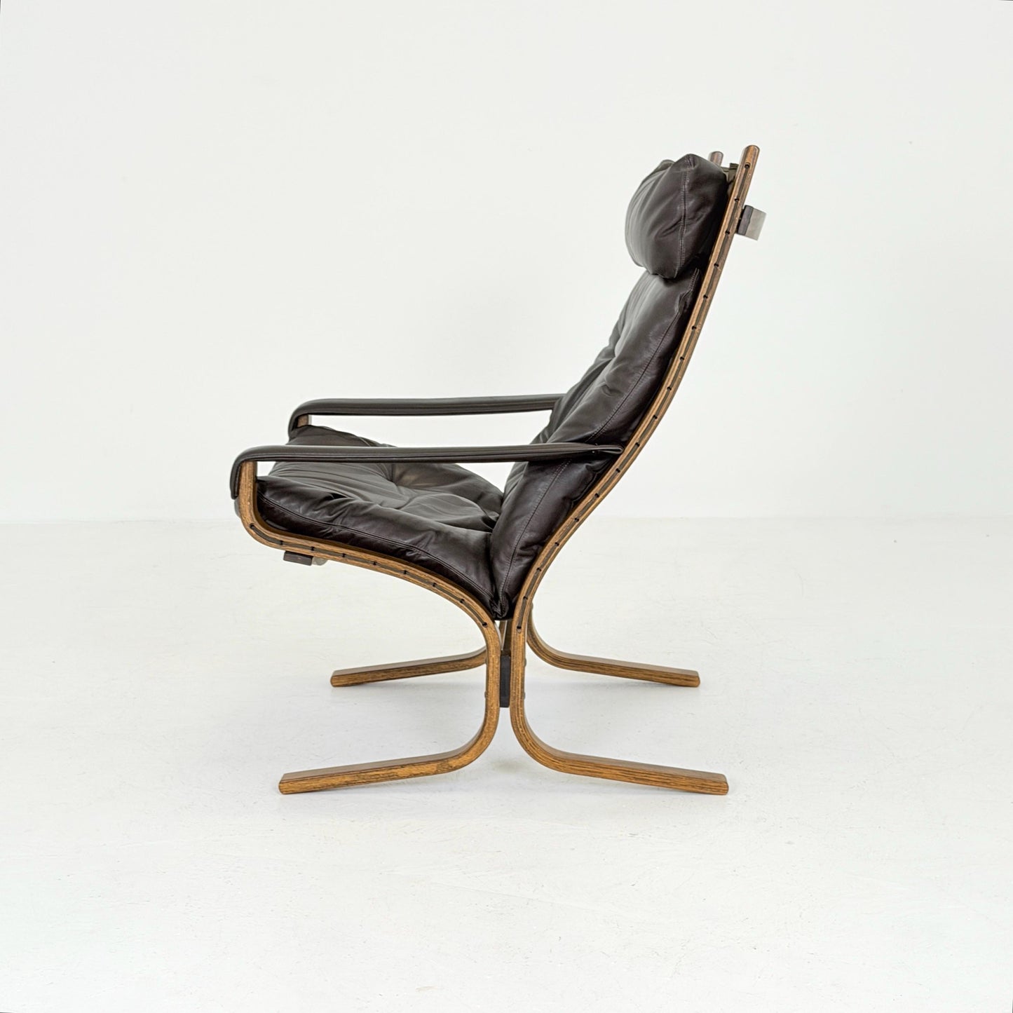Mid century Ingmar Relling Danish Modern Siesta brown leather Chair with High Back and Armrests from Westnofa Norway 1960s