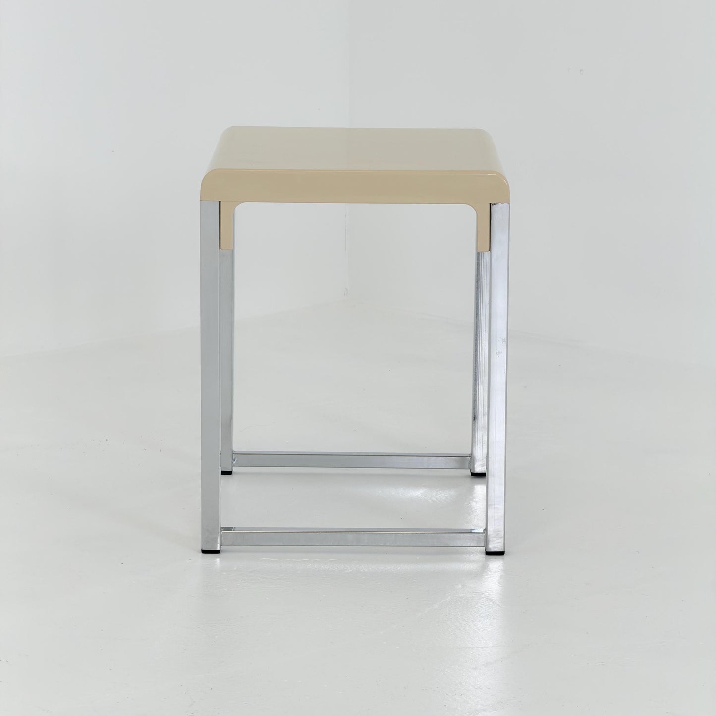 Mid century Blue Space Age side table by Marc Berthier for Prisunic, 1970s