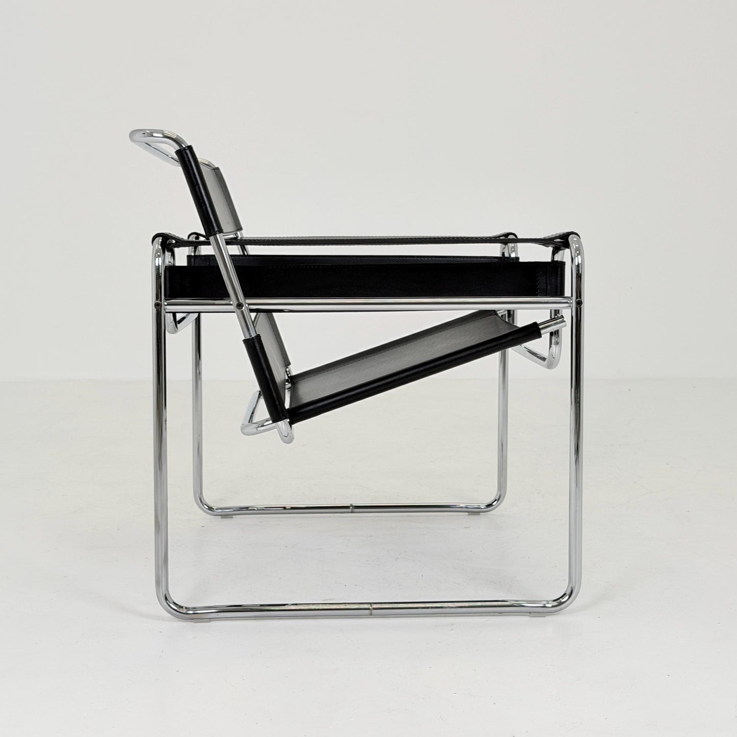 Mid century Bauhaus Orginal Wassily Chair B3 by Marcel Breuer for Gavina, Italy, 1960s