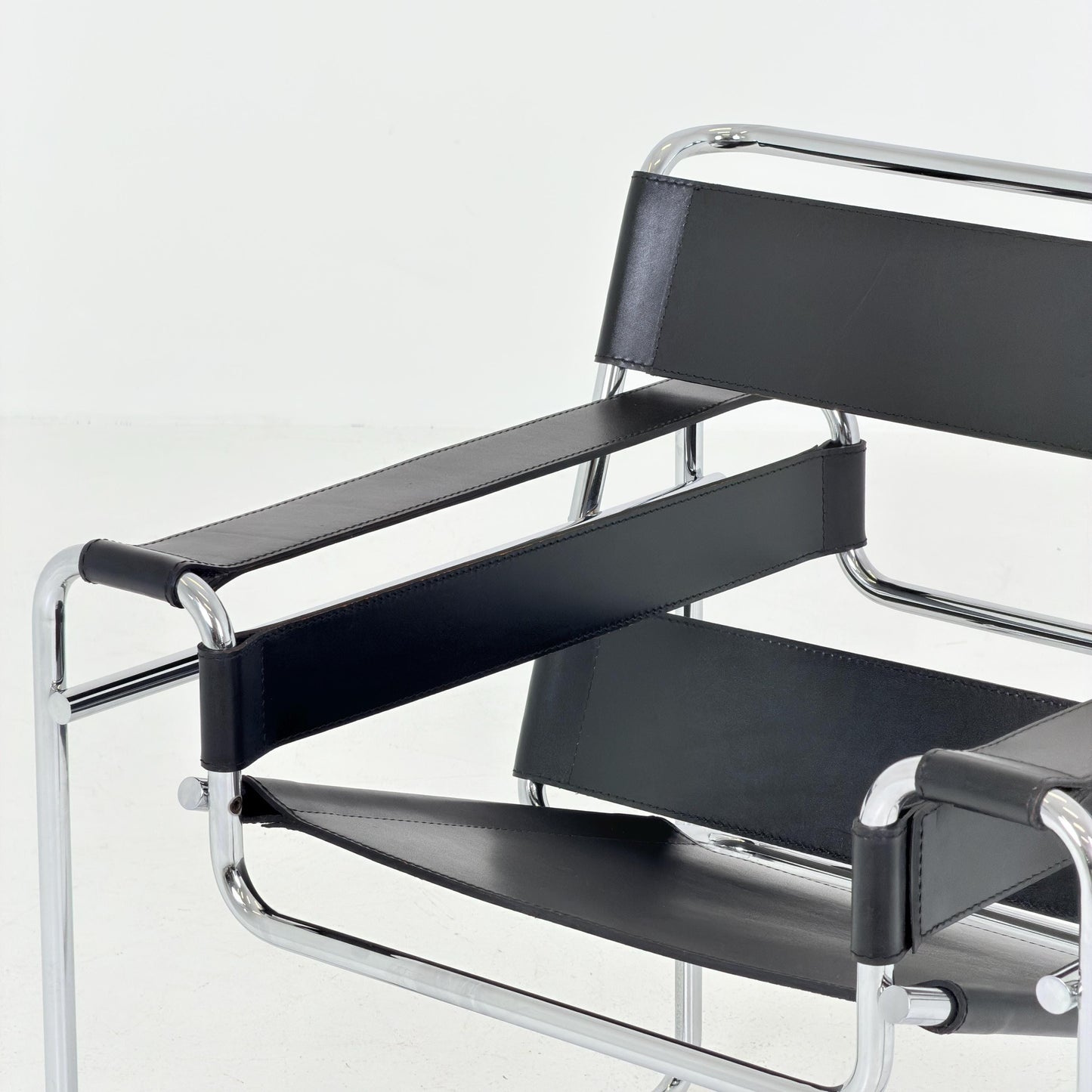 Mid century Bauhaus Orginal Wassily Chair B3 by Marcel Breuer for Gavina, Italy, 1960s