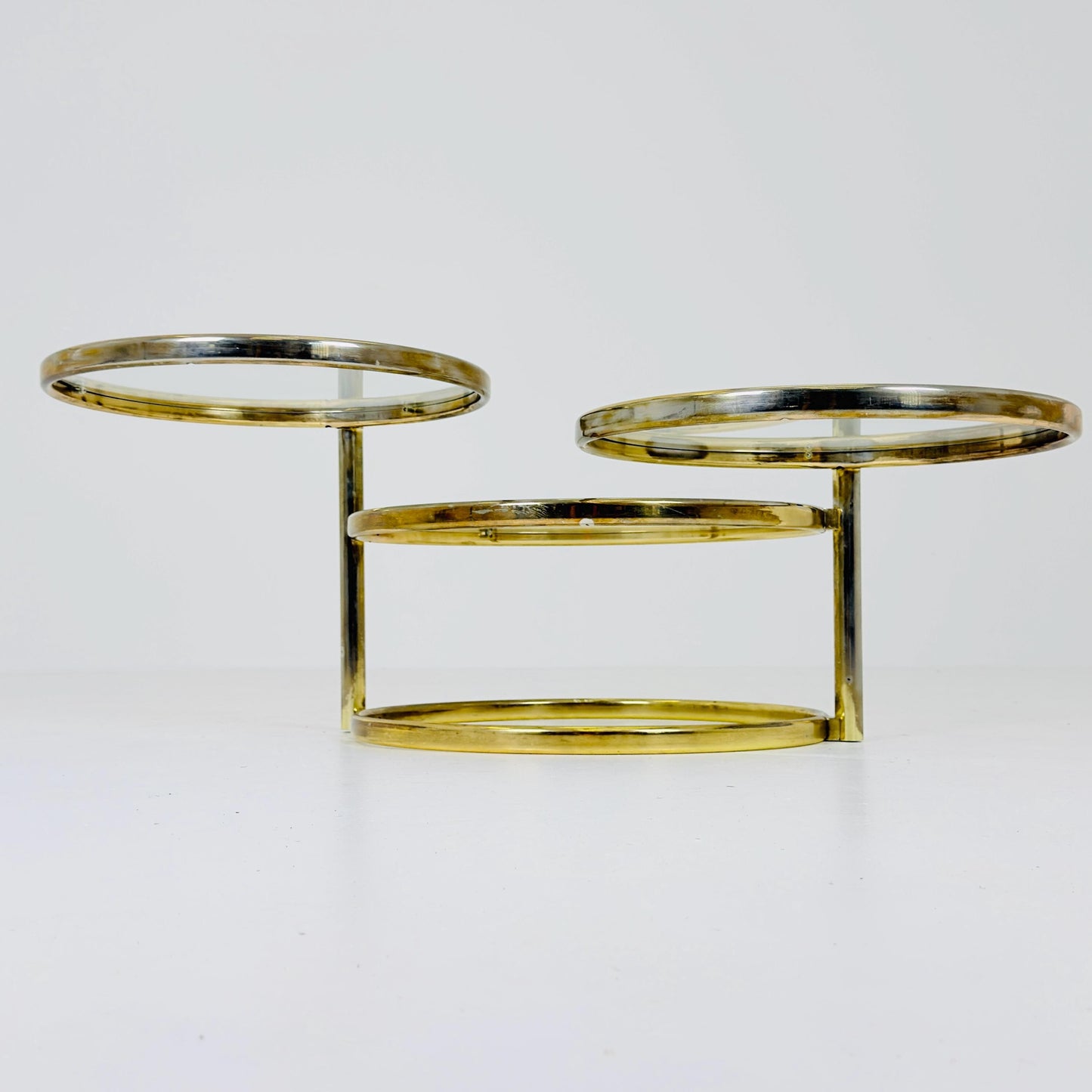 Mid-Century Bauhaus Brass & Glass 3-Tier Swivel Coffee Table | Milo Baughman Style | 1980s Italy
