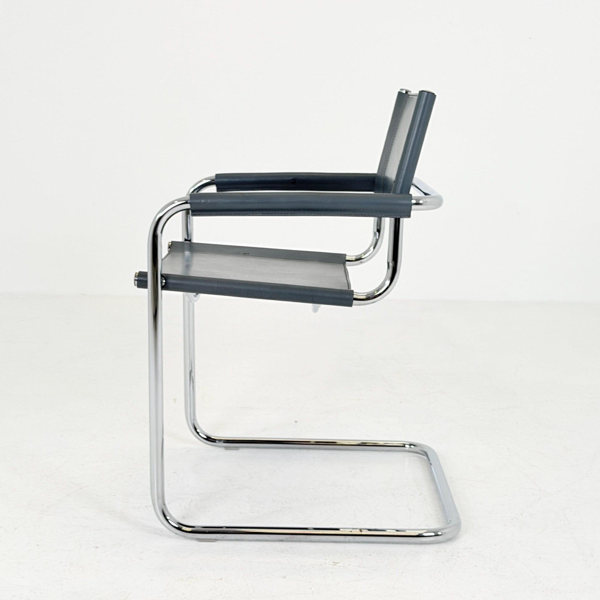 Mid century Bauhaus Mart Stam B34 Cantilever Chair | Anthracite Leather & Chrome | Jox Interni Italy | 1980s