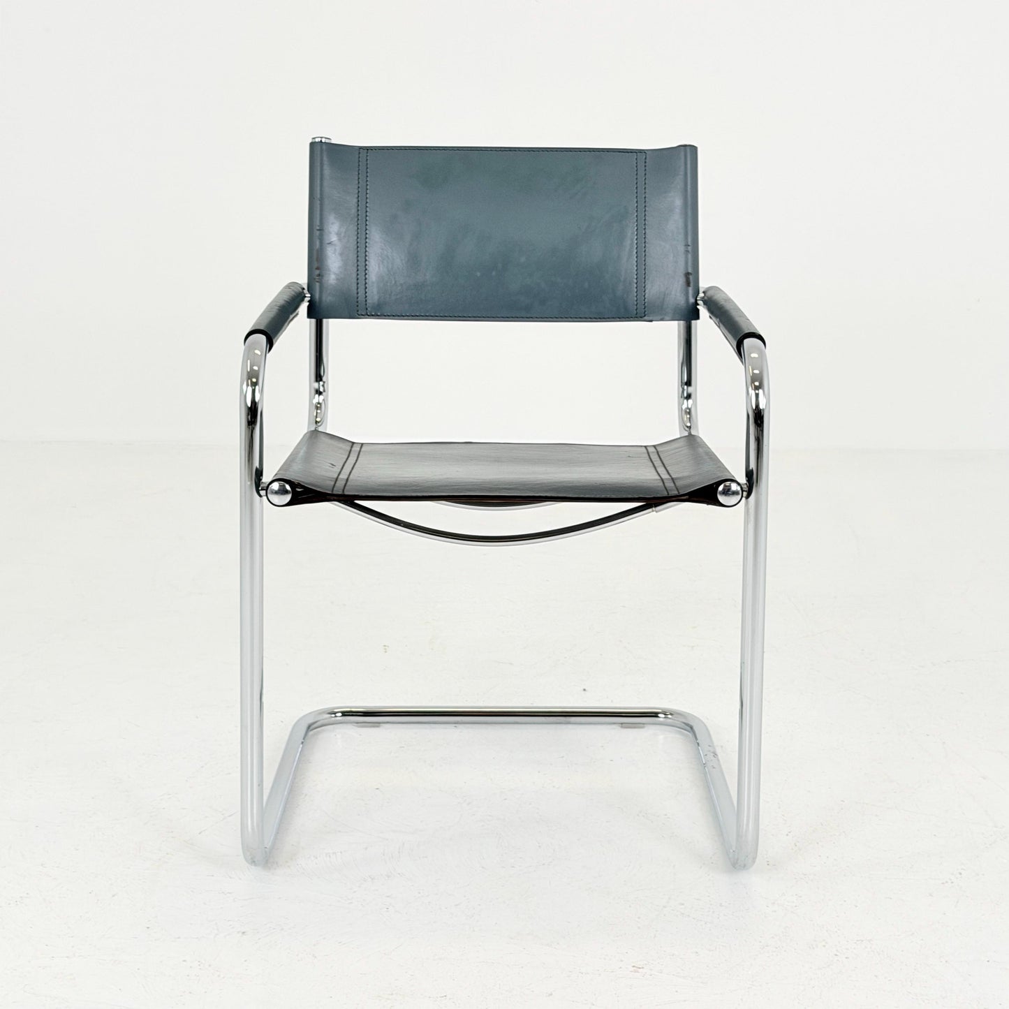 Mid century Bauhaus Mart Stam B34 Cantilever Chair | Anthracite Leather & Chrome | Jox Interni Italy | 1980s