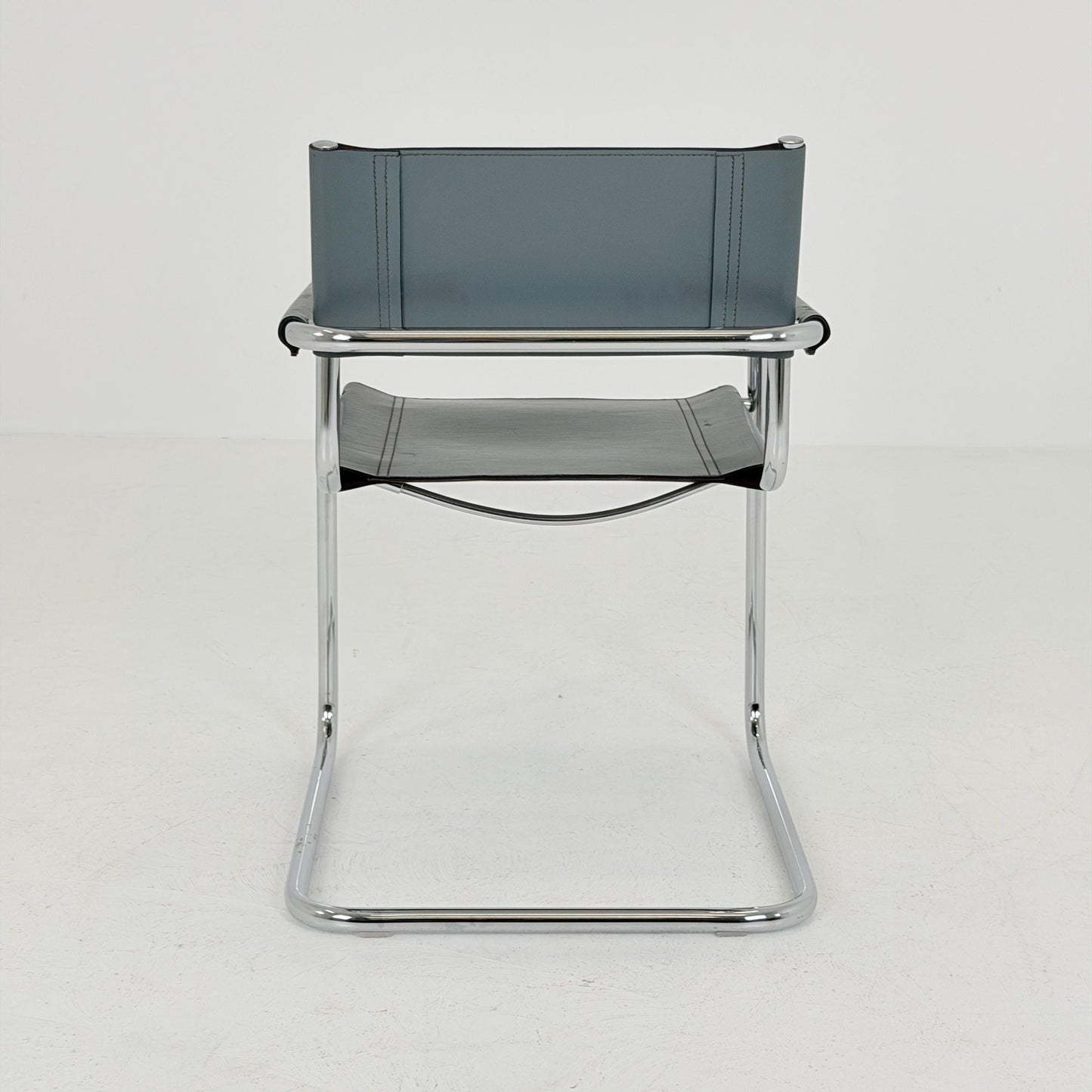 Mid century Bauhaus Mart Stam B34 Cantilever Chair | Anthracite Leather & Chrome | Jox Interni Italy | 1980s