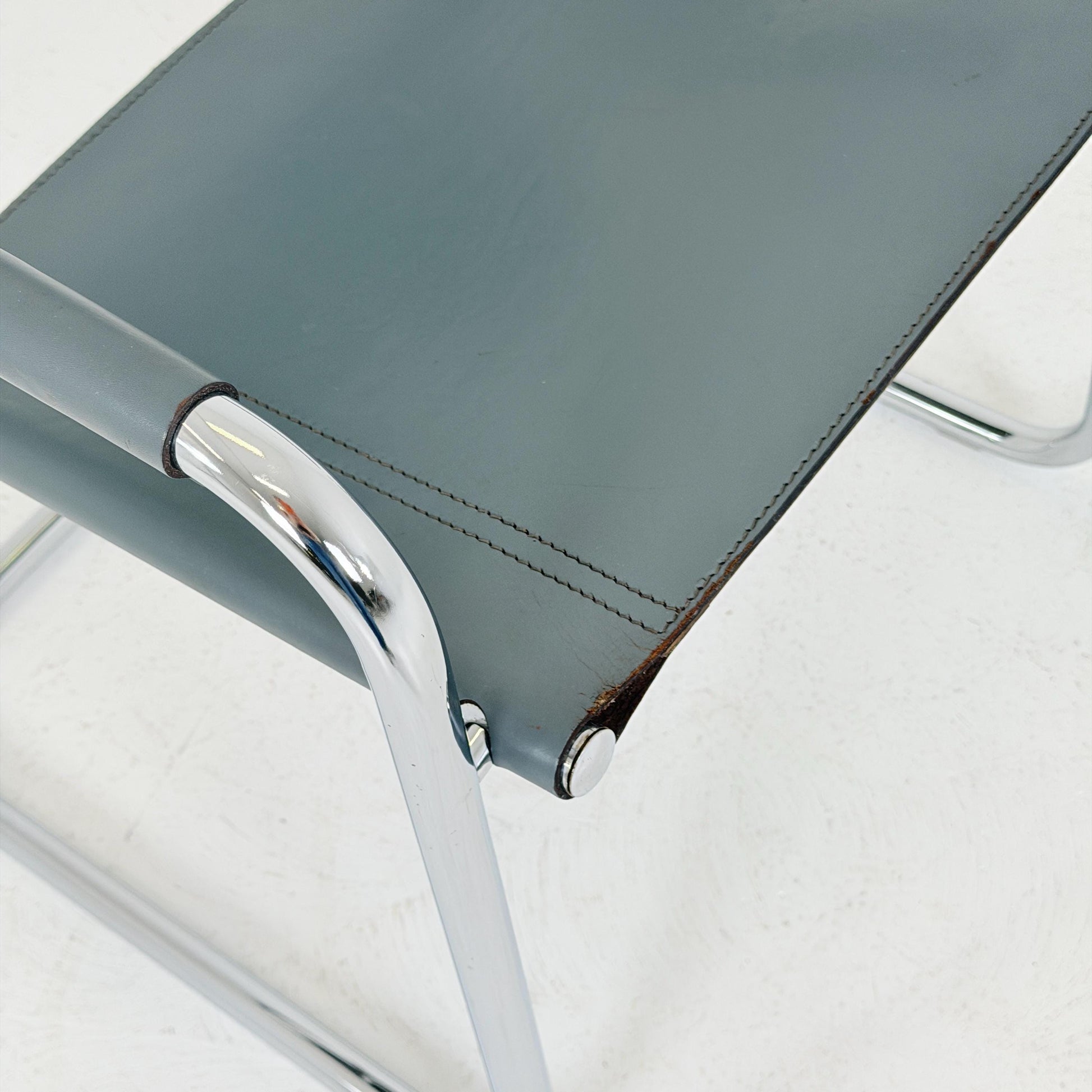 Mid century Bauhaus Mart Stam B34 Cantilever Chair | Anthracite Leather & Chrome | Jox Interni Italy | 1980s