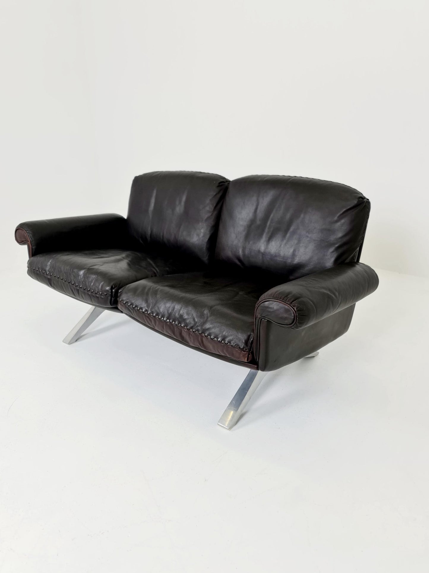 Vintage Swiss leather Lounge Sofa 2 seater by De Sede Ds 31 Switzerland, 1970s