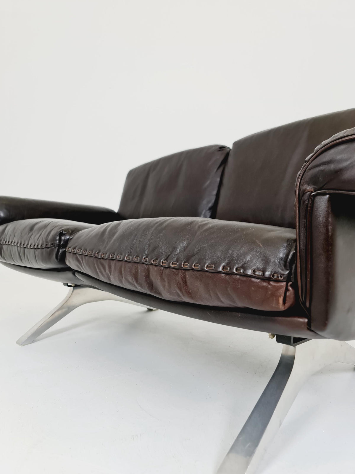 Vintage Swiss leather Lounge Sofa 2 seater by De Sede Ds 31 Switzerland, 1970s