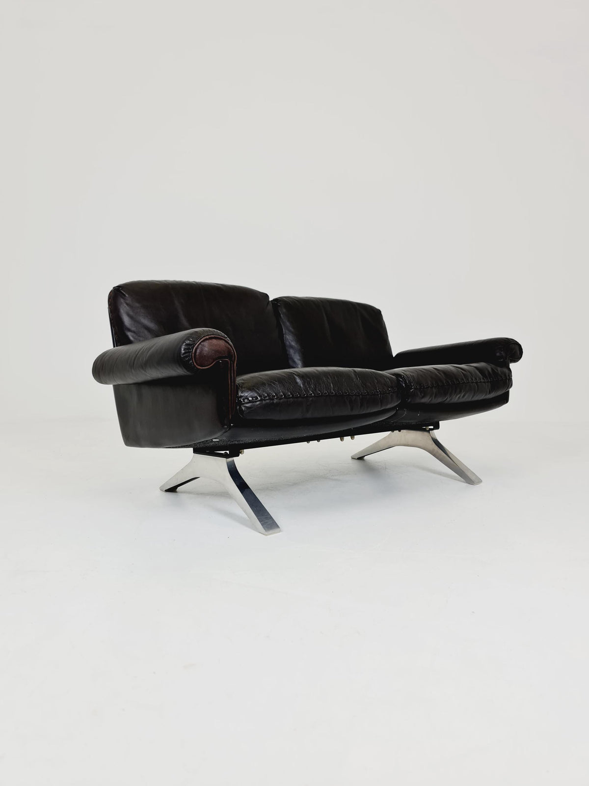 Vintage Swiss leather Lounge Sofa 2 seater by De Sede Ds 31 Switzerland, 1970s