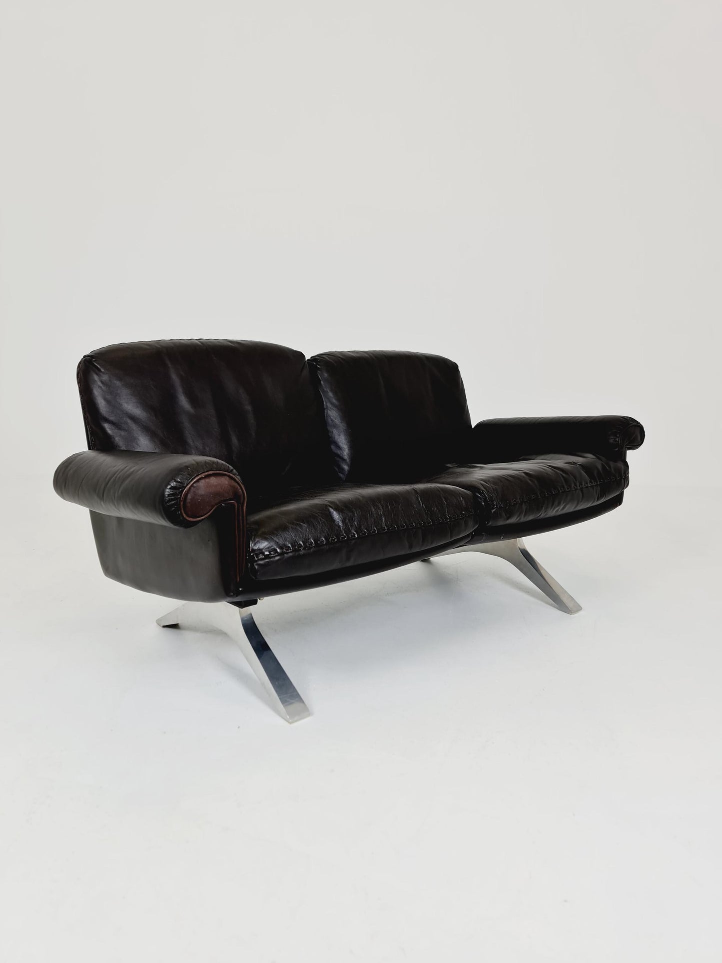 Vintage Swiss leather Lounge Sofa 2 seater by De Sede Ds 31 Switzerland, 1970s