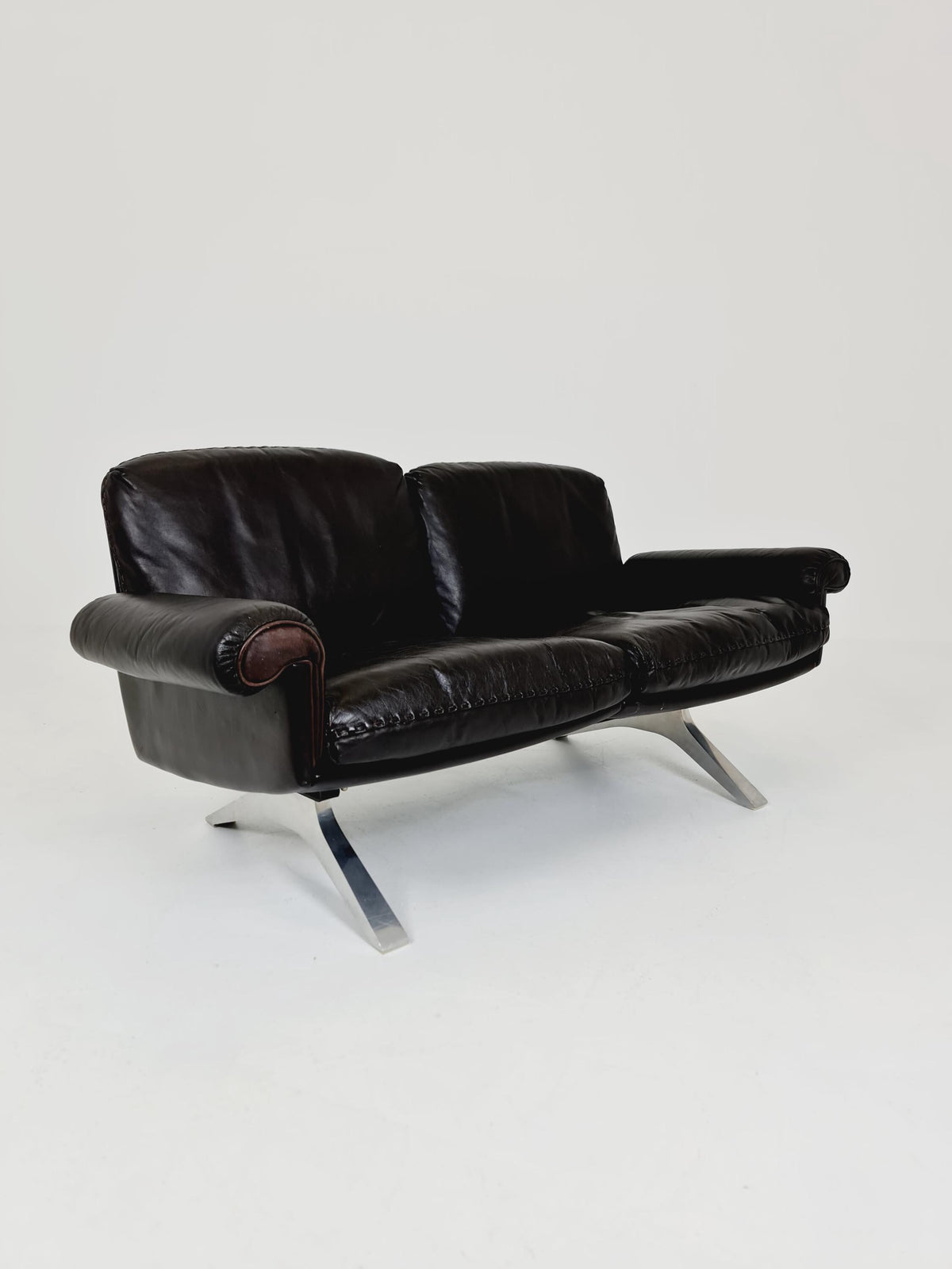 Vintage Swiss leather Lounge Sofa 2 seater by De Sede Ds 31 Switzerland, 1970s
