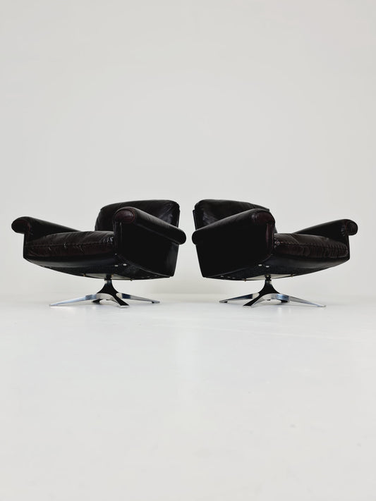 Vintage Swiss leather Lounge chairs BY De Sede Ds 31 Switzerland, 1970s Set of 2