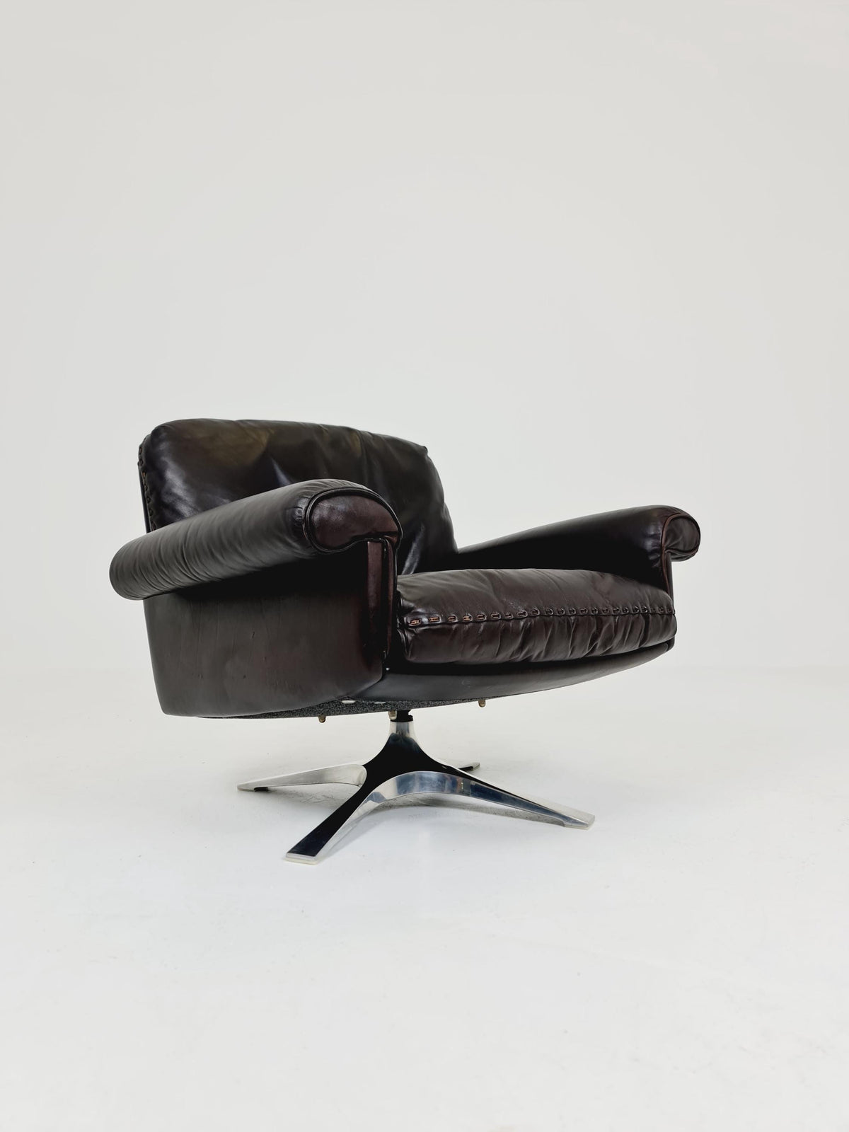 Vintage Swiss leather Lounge chair BY De Sede Ds 31 Switzerland, 1970s