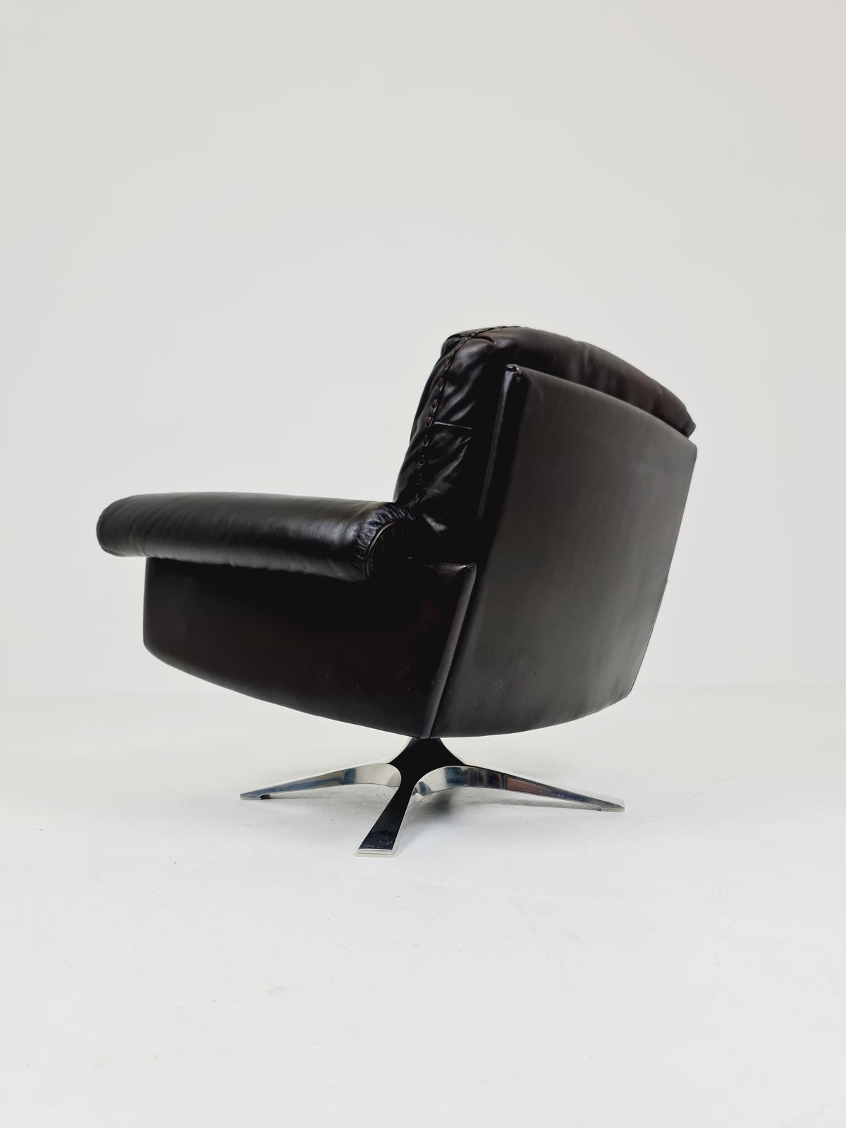 Vintage Swiss leather Lounge chair BY De Sede Ds 31 Switzerland, 1970s
