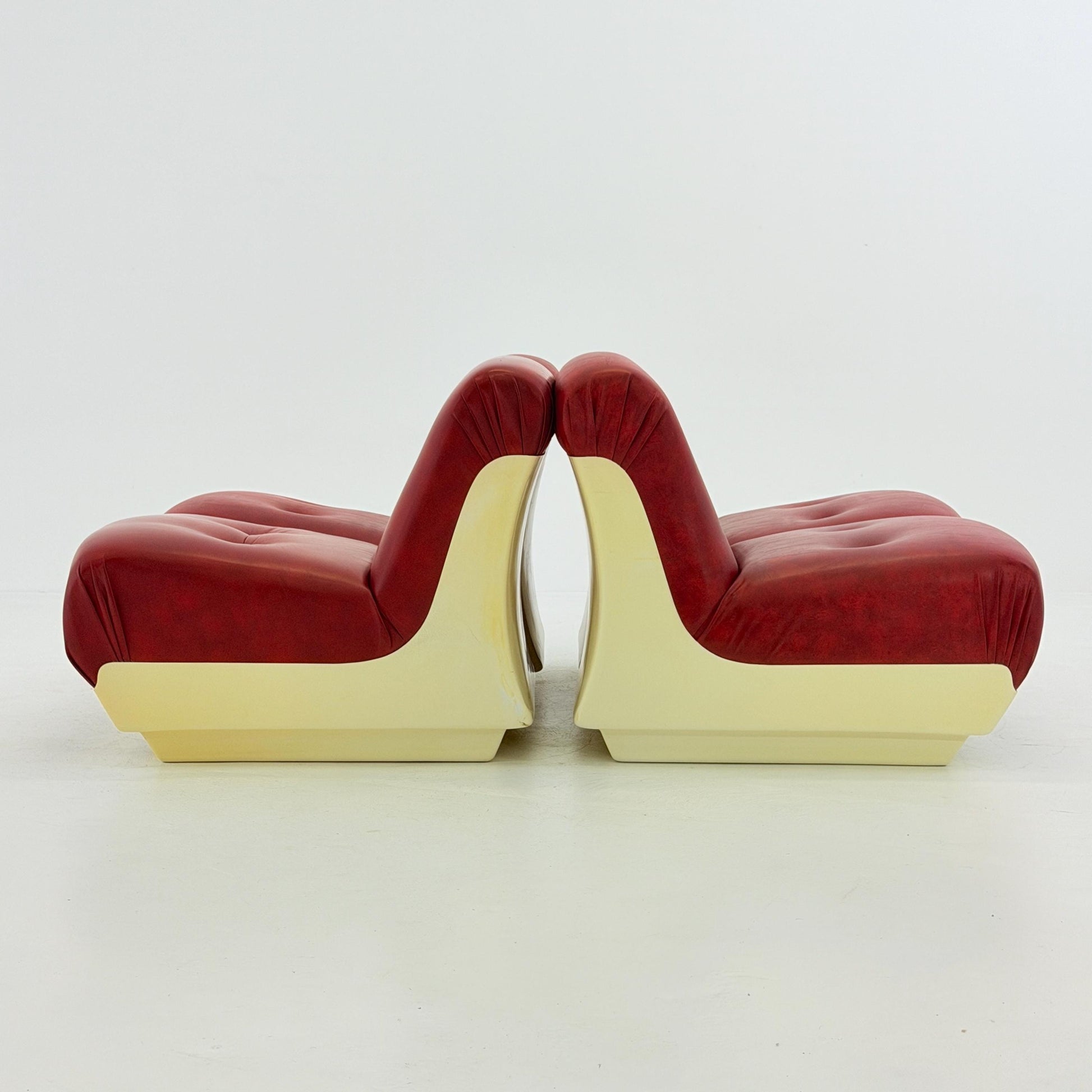 Set of 4 Mid-Century Space Age Lounge Chairs Red Leather & Fiberglass Shell, Modular 1970s Design, Germany