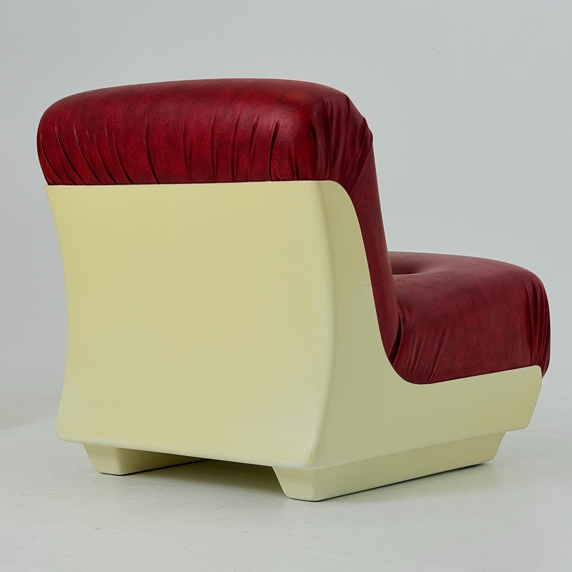 1 of 4 Mid-Century Space Age Lounge Chairs Red Leather & Fiberglass Shell, Modular 1970s Design, Germany