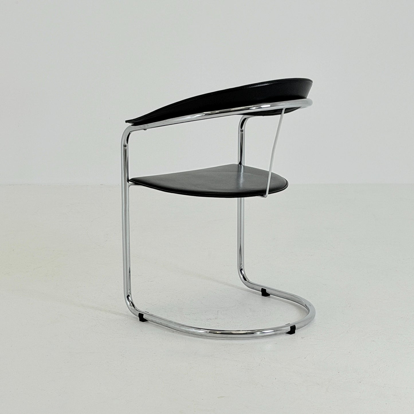 Mid century Bauhaus Canasta Cantilever Chair by Arrben, Italy 1980s,