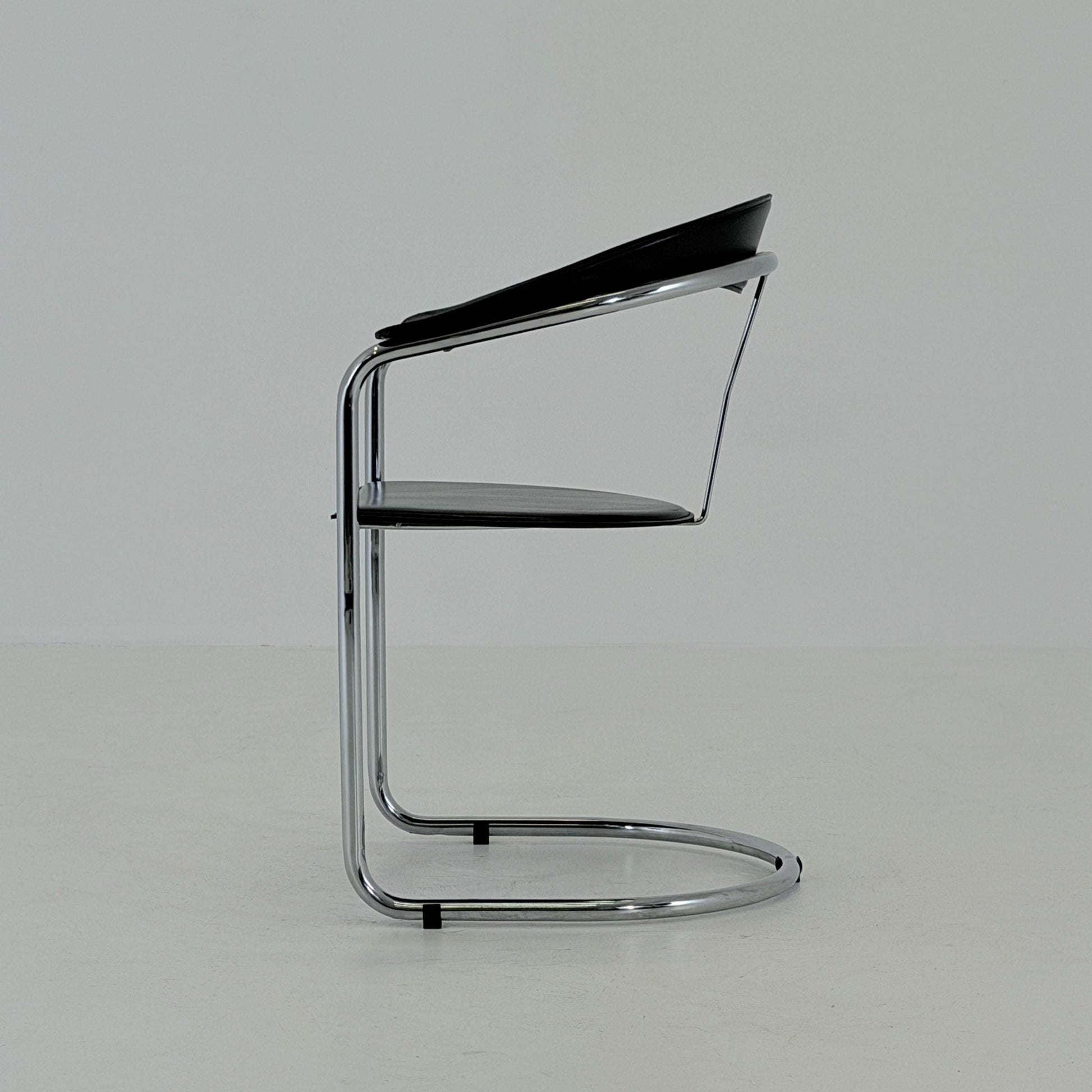 Mid century Bauhaus Canasta Cantilever Chair by Arrben, Italy 1980s,