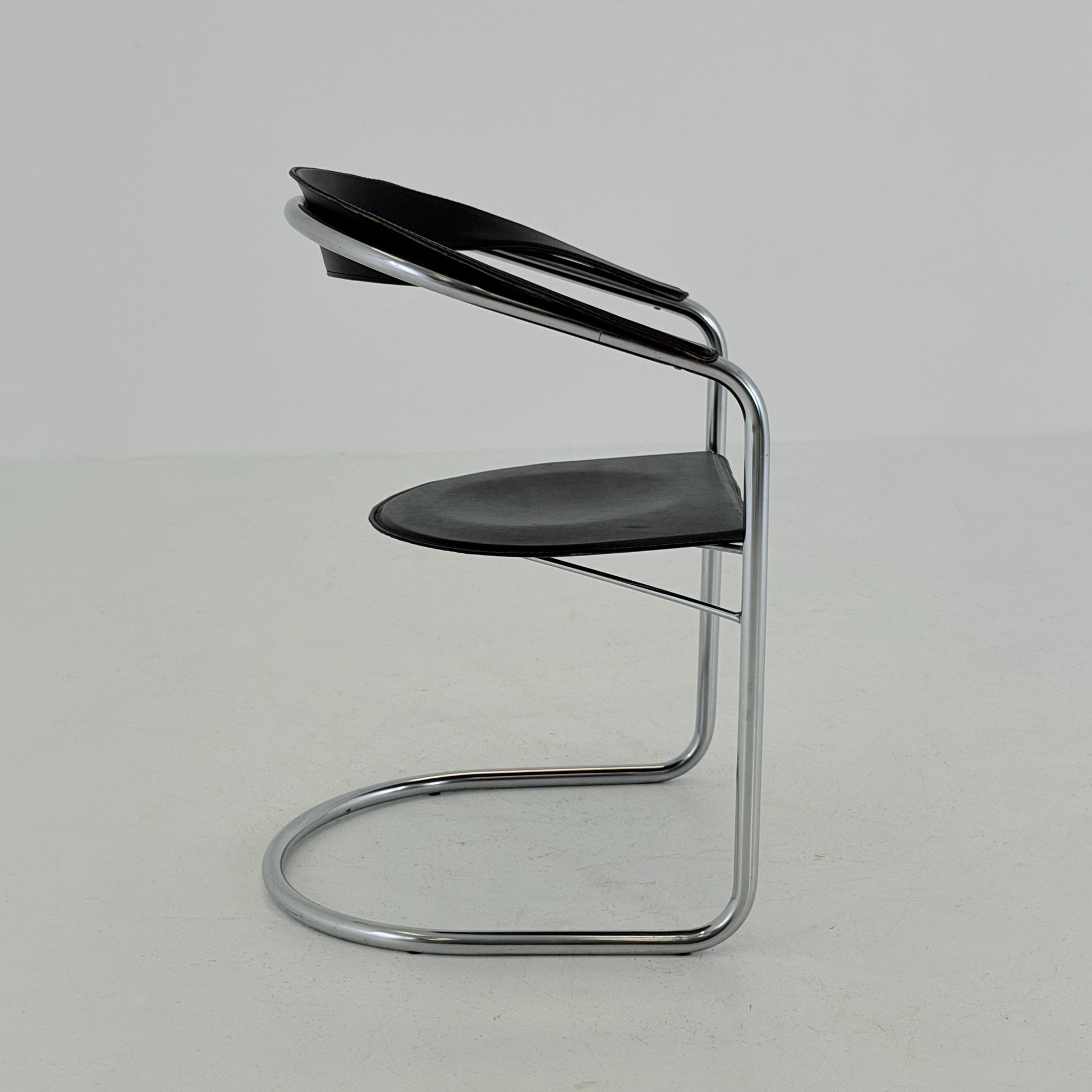 Mid century Bauhaus Canasta Cantilever Chair by Arrben, Italy 1980s,