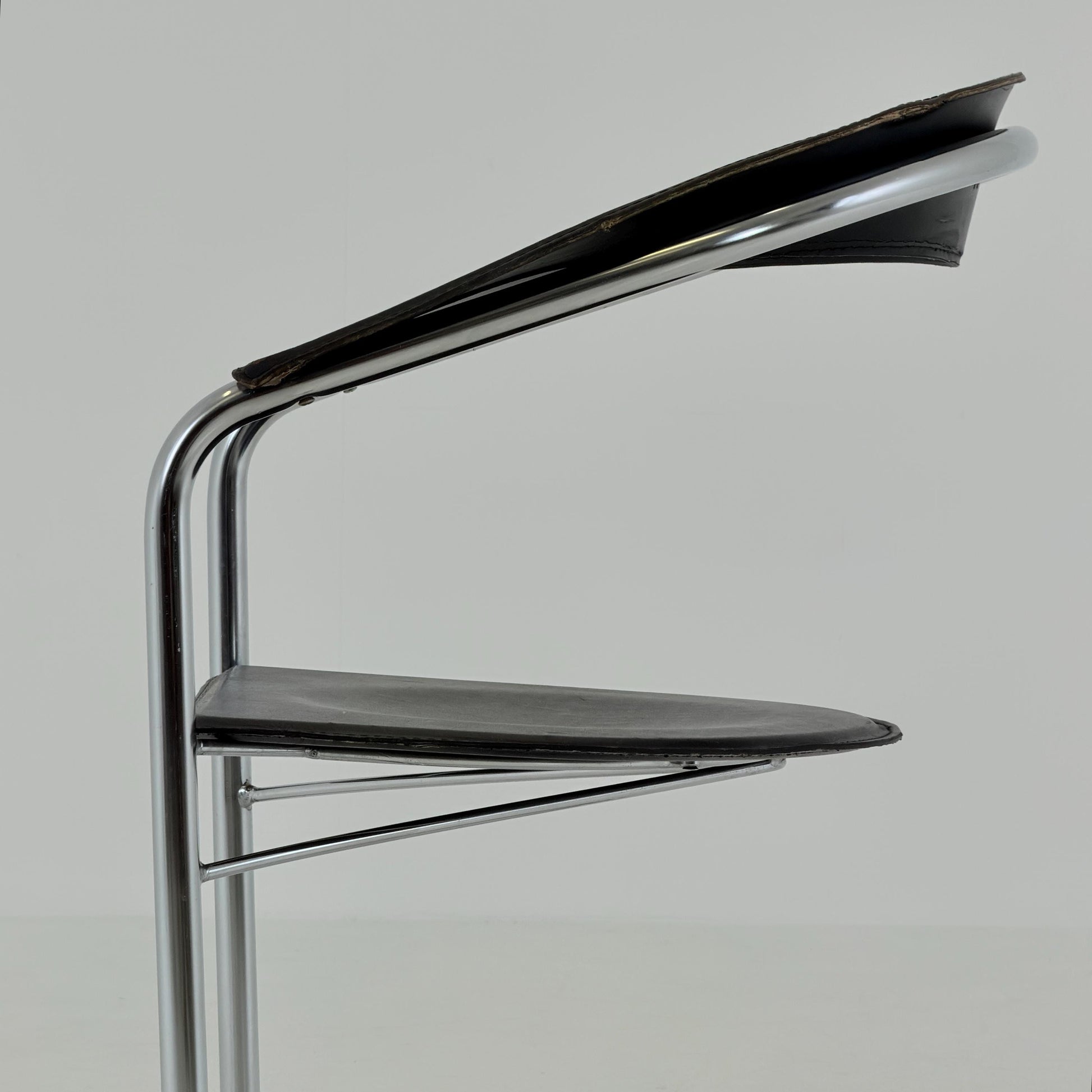 Mid century Bauhaus Canasta Cantilever Chair by Arrben, Italy 1980s,