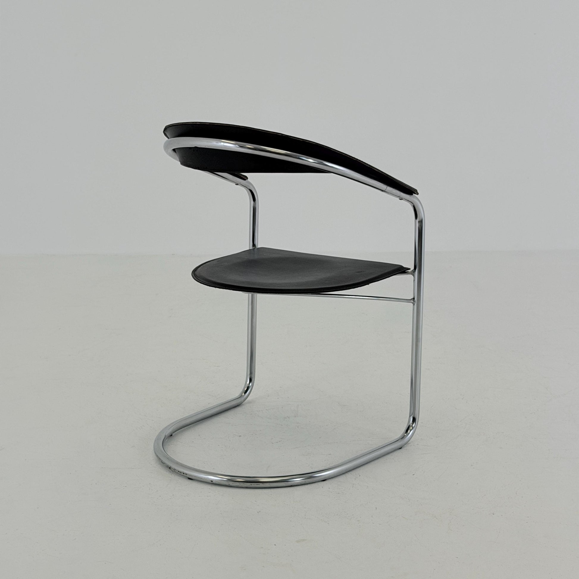 Mid century Bauhaus Canasta Cantilever Chair by Arrben, Italy 1980s,