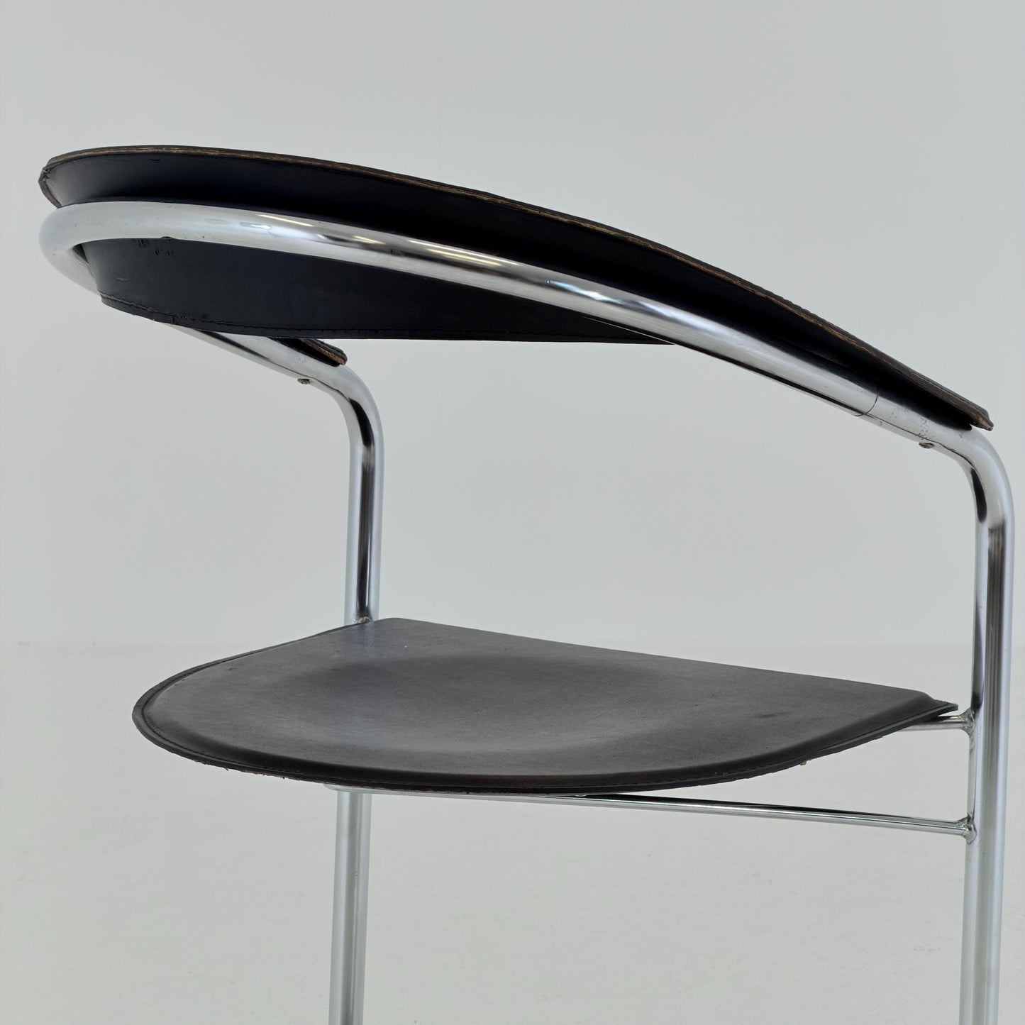 Mid century Bauhaus Canasta Cantilever Chair by Arrben, Italy 1980s,