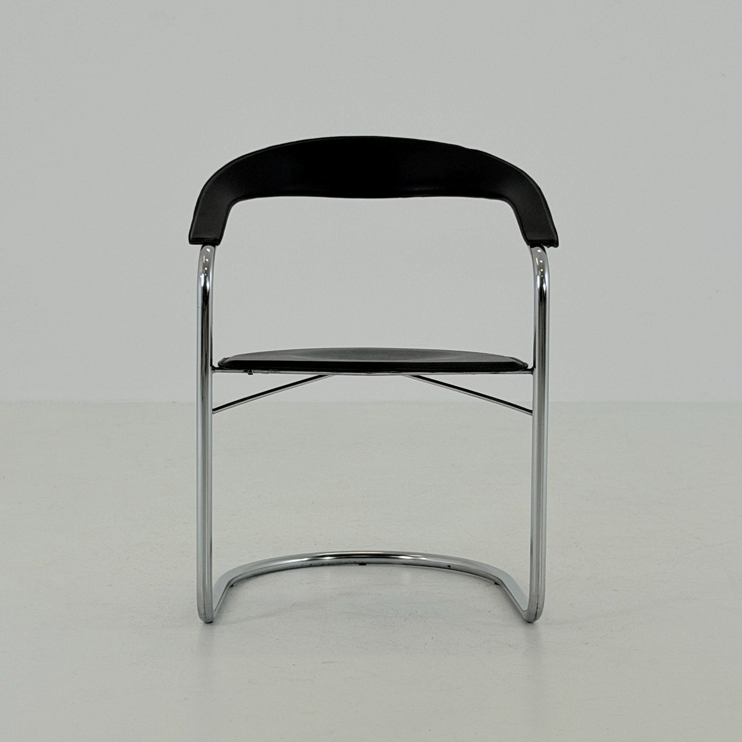 Mid century Bauhaus Canasta Cantilever Chair by Arrben, Italy 1980s,
