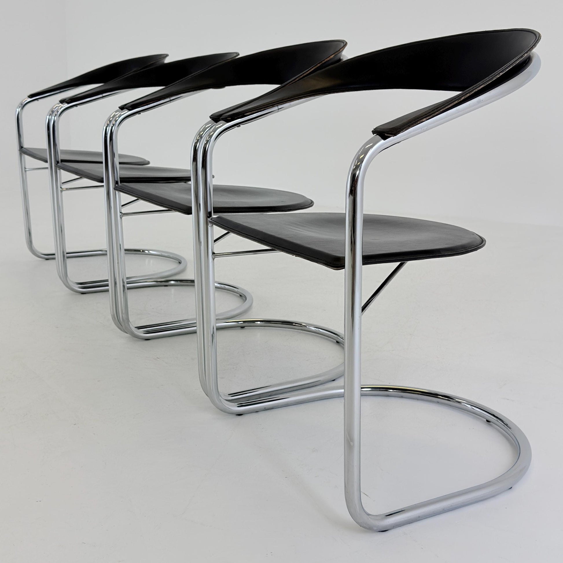 Set of 4 Mid century Bauhaus Canasta Cantilever Chairs by Arrben, Italy 1980s,