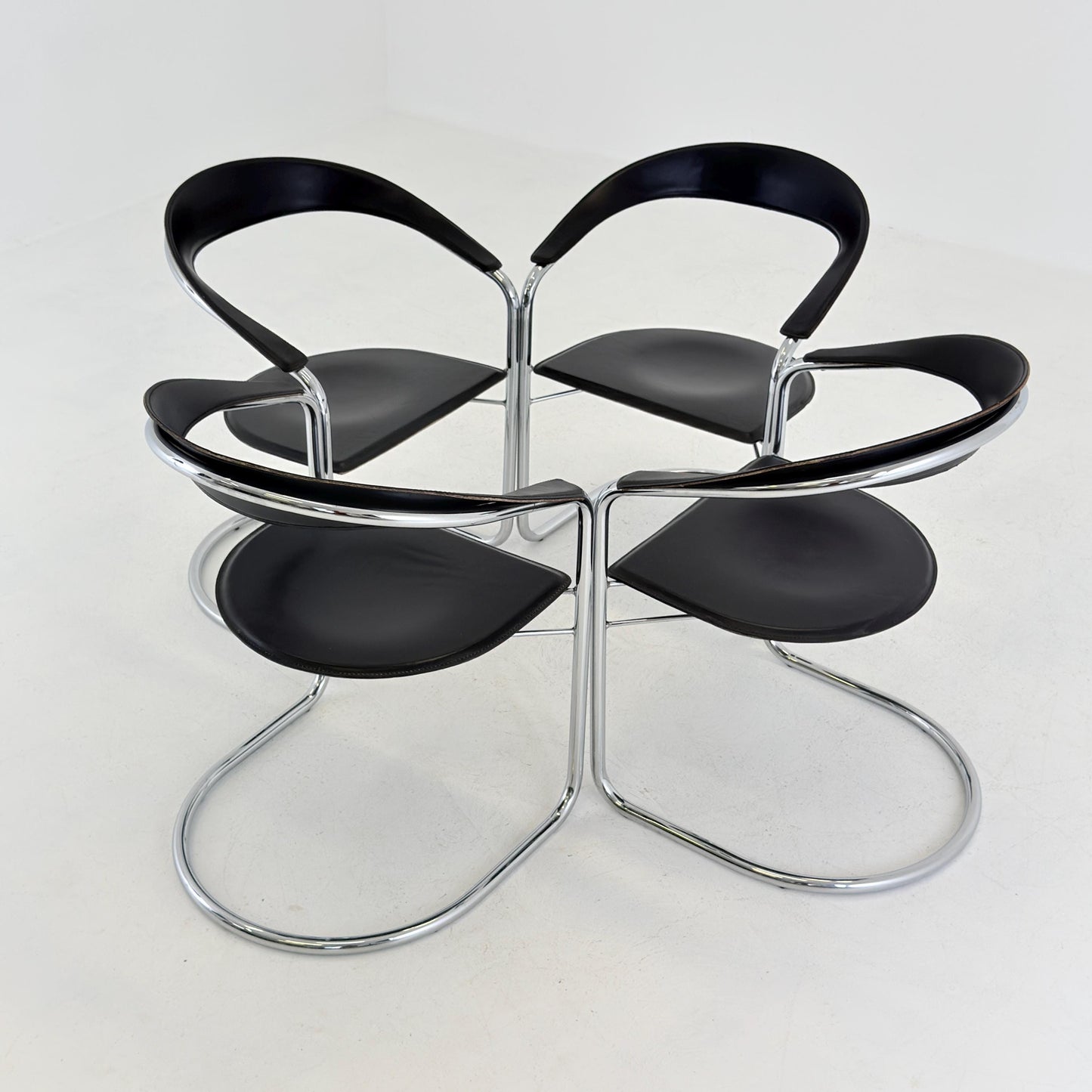 Set of 4 Mid century Bauhaus Canasta Cantilever Chairs by Arrben, Italy 1980s,