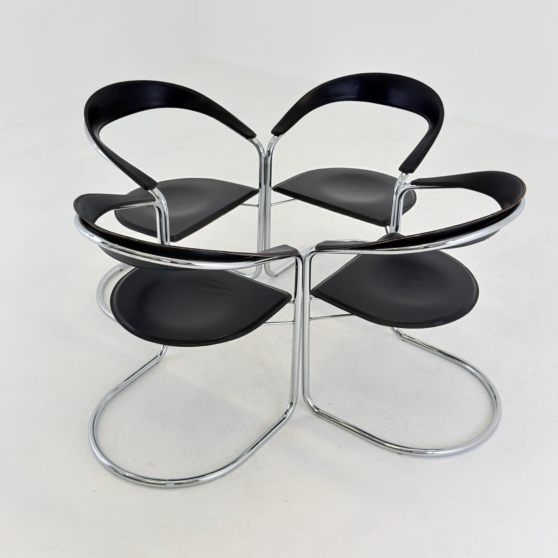Set of 4 Mid century Bauhaus Canasta Cantilever Chairs by Arrben, Italy 1980s,