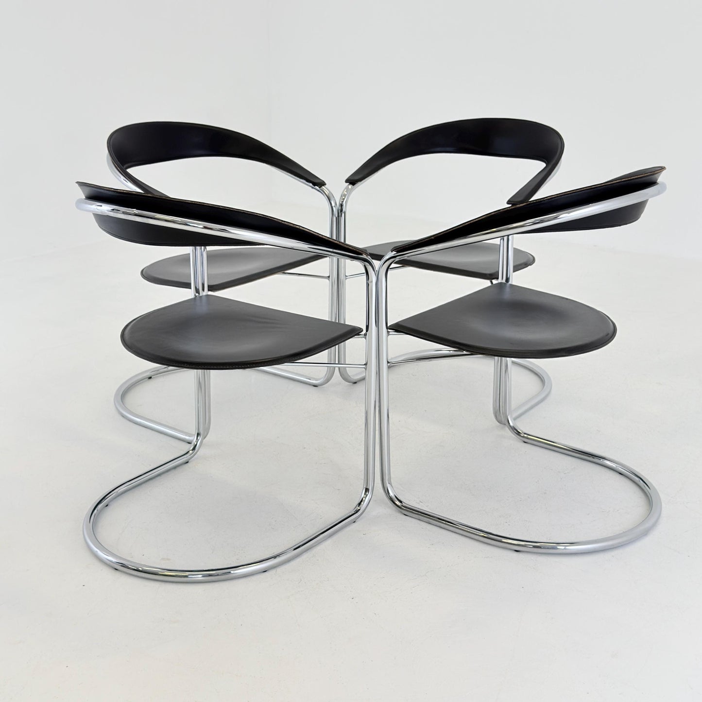 Set of 4 Mid century Bauhaus Canasta Cantilever Chairs by Arrben, Italy 1980s,