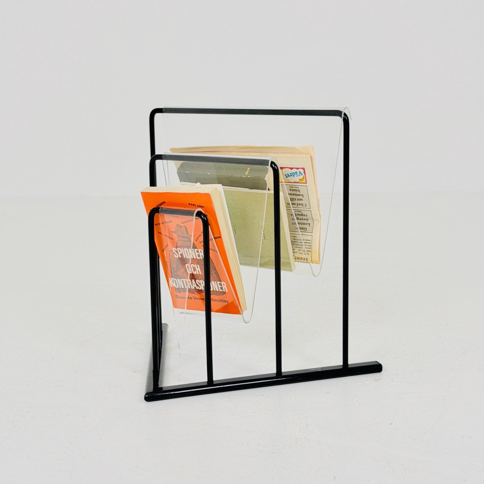 Mid-Century Postmodern Magazine Rack by Markus Börgens for D-Tec, Germany, 1980s