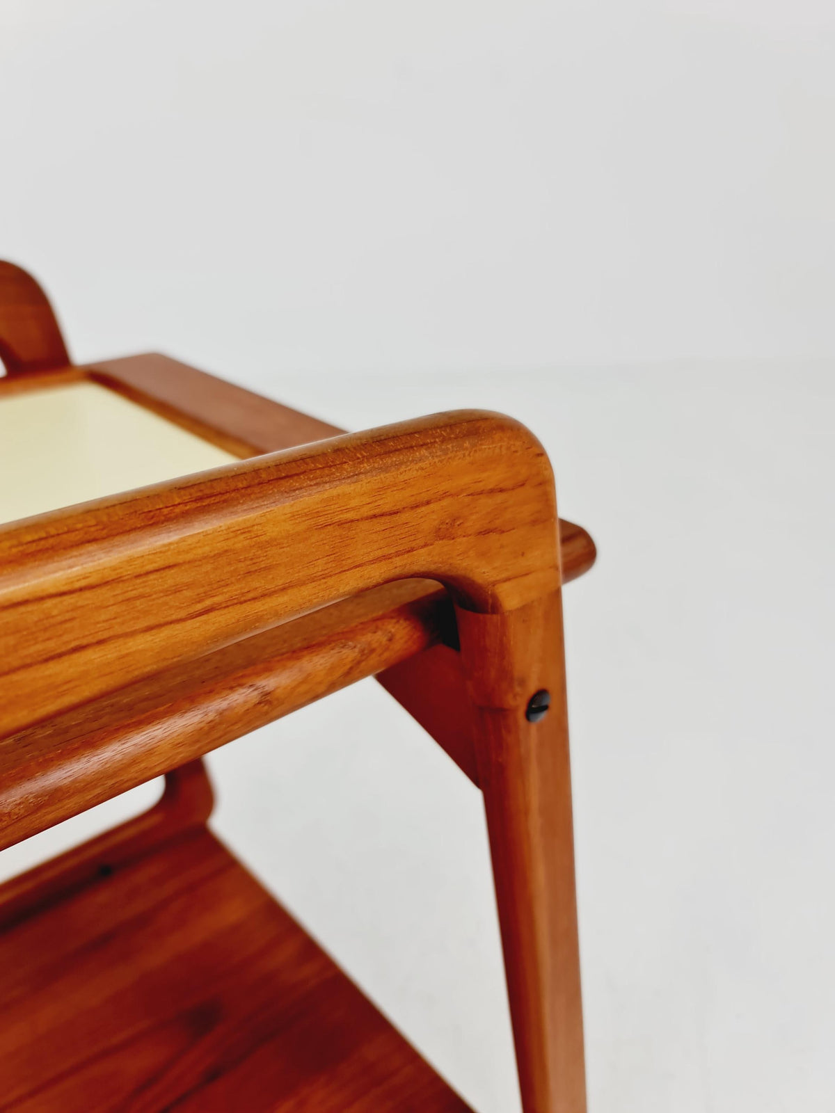 Vintage mid century danish trolley in solid teak/ bar cart By SIKA Mobler , 1960s