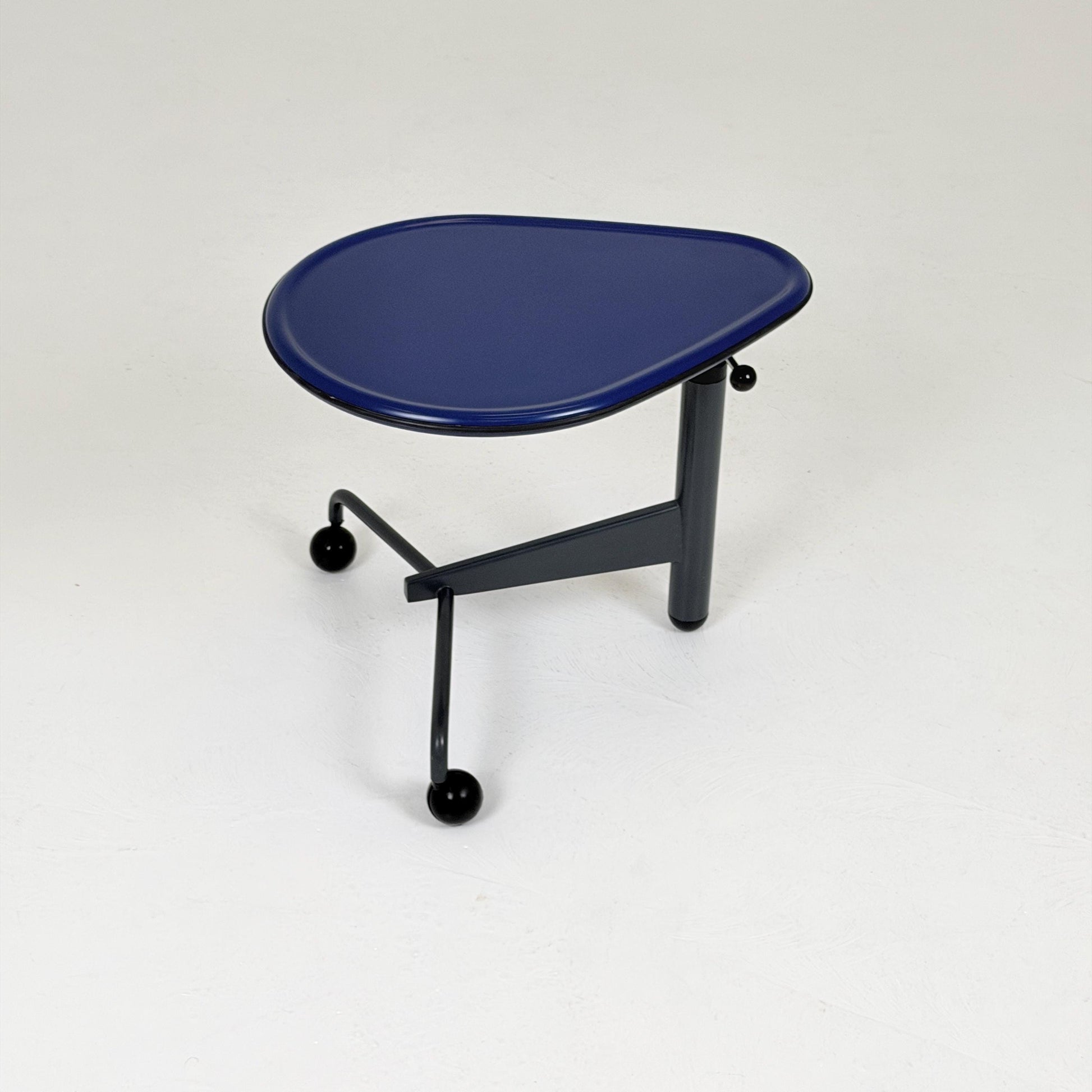 Mid century Adjustable side table “Kick” by Toshiyuki Kita for Cassina Italy 1980s