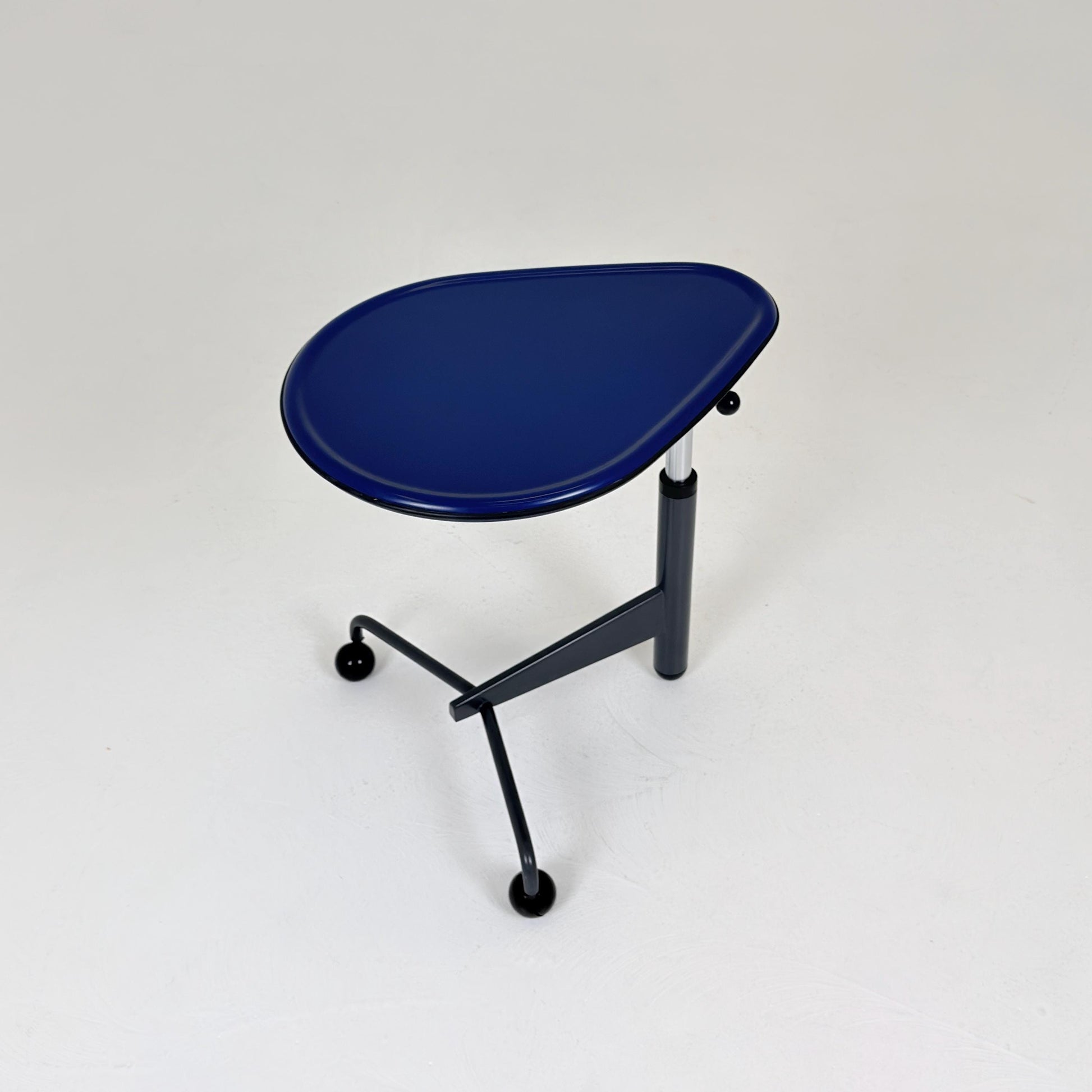 Mid century Adjustable side table “Kick” by Toshiyuki Kita for Cassina Italy 1980s