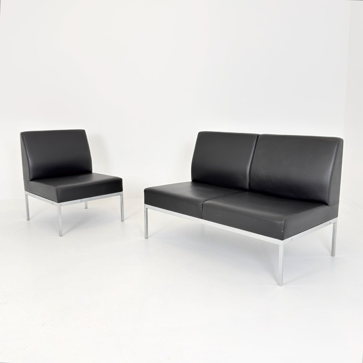 Mid-Century Bauhaus Lounge Chair & 2-Seater Sofa Set by Thonet, Germany 1980s